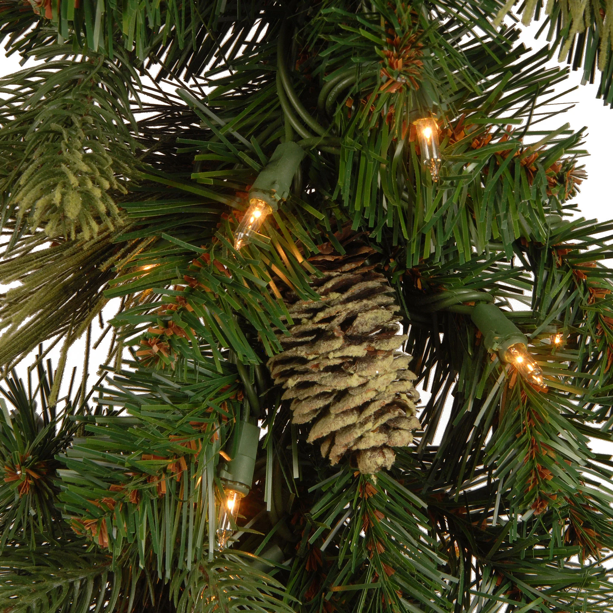 24 in. Pre-Lit Carolina Pine Wreath with Clear Lights - Image 3