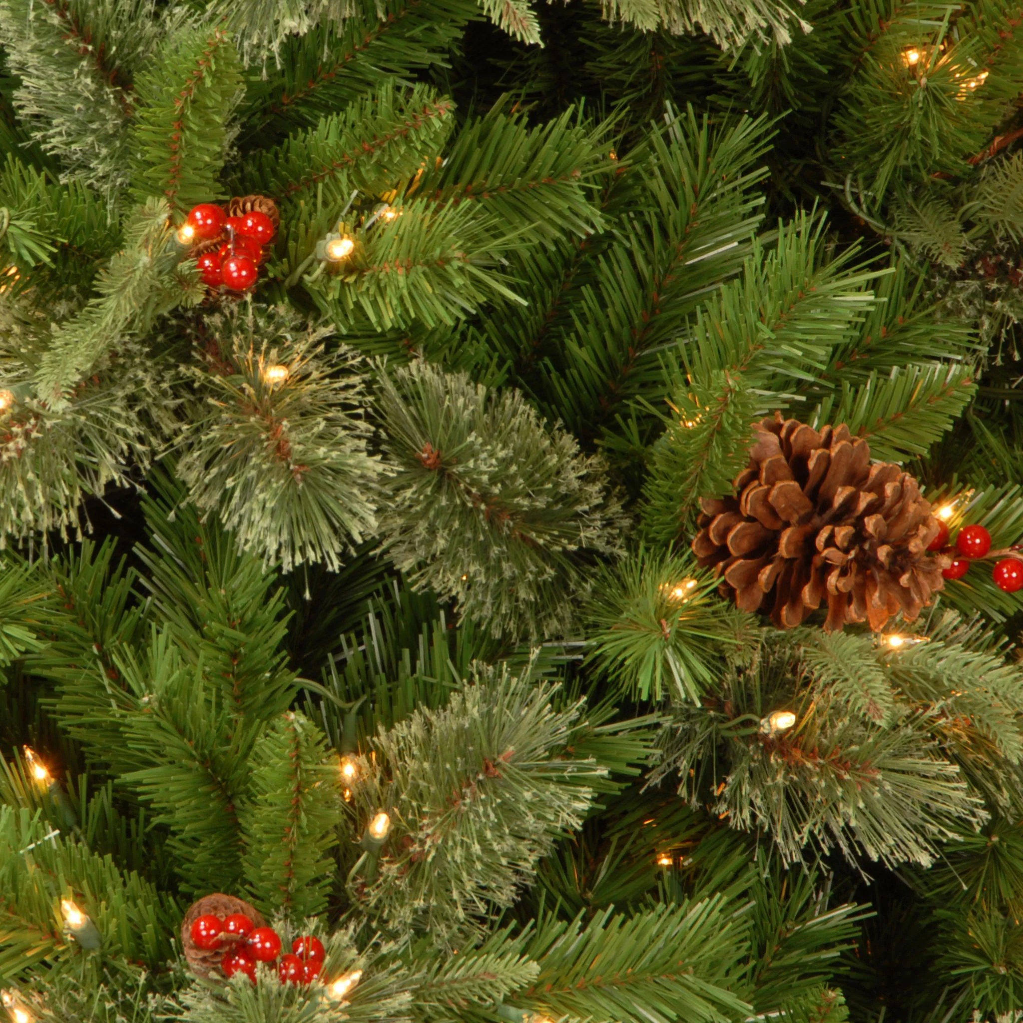 30 in. Pre-Lit Colonial Fir Wreath with Clear Lights - Image 3