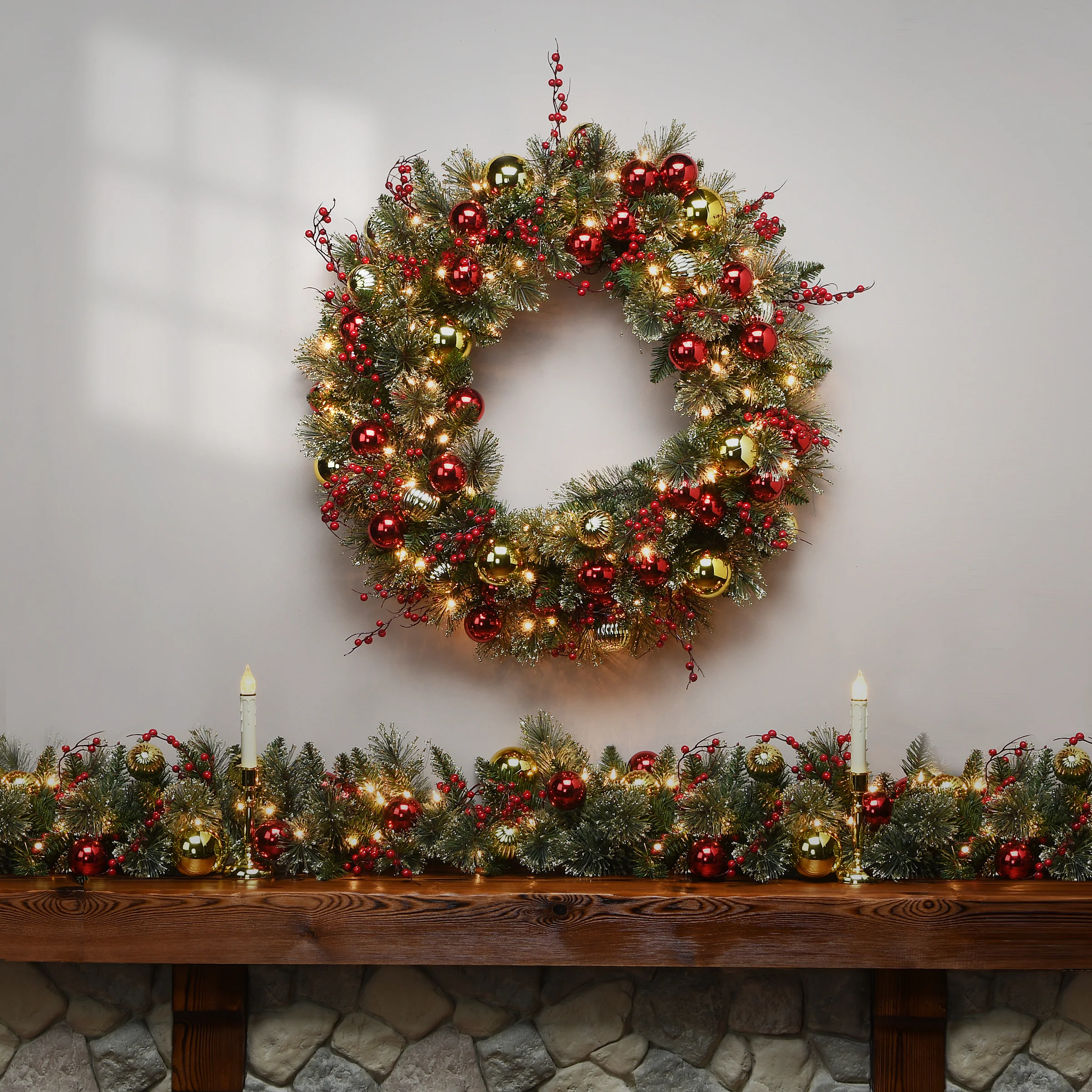 30 in. Pre-Lit Dakota Pine Wreath with LED Lights - Image 2