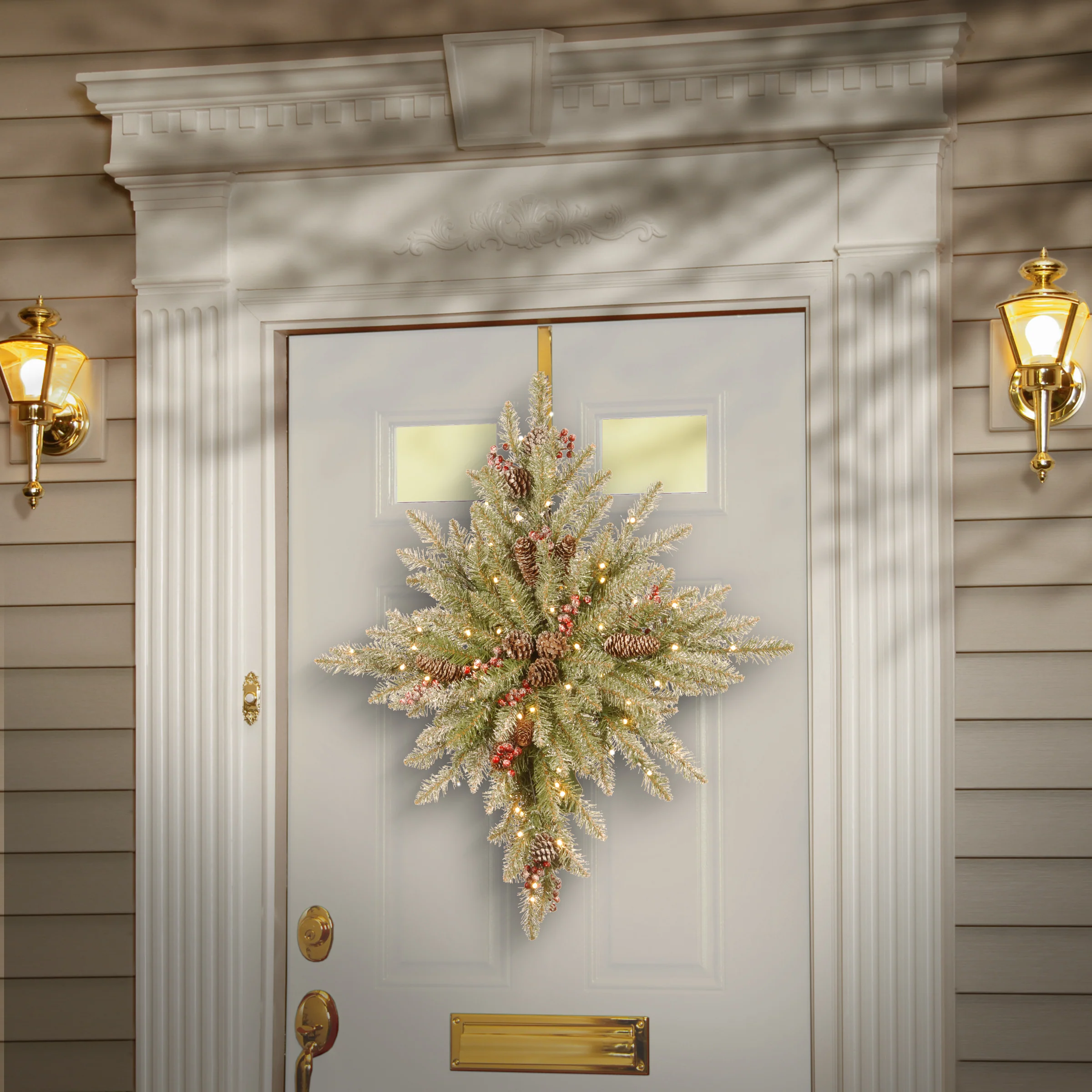 32 in. Pre-Lit Snowy Dunhill Fir Bethlehem Star Wreath with LED Lights - Image 2