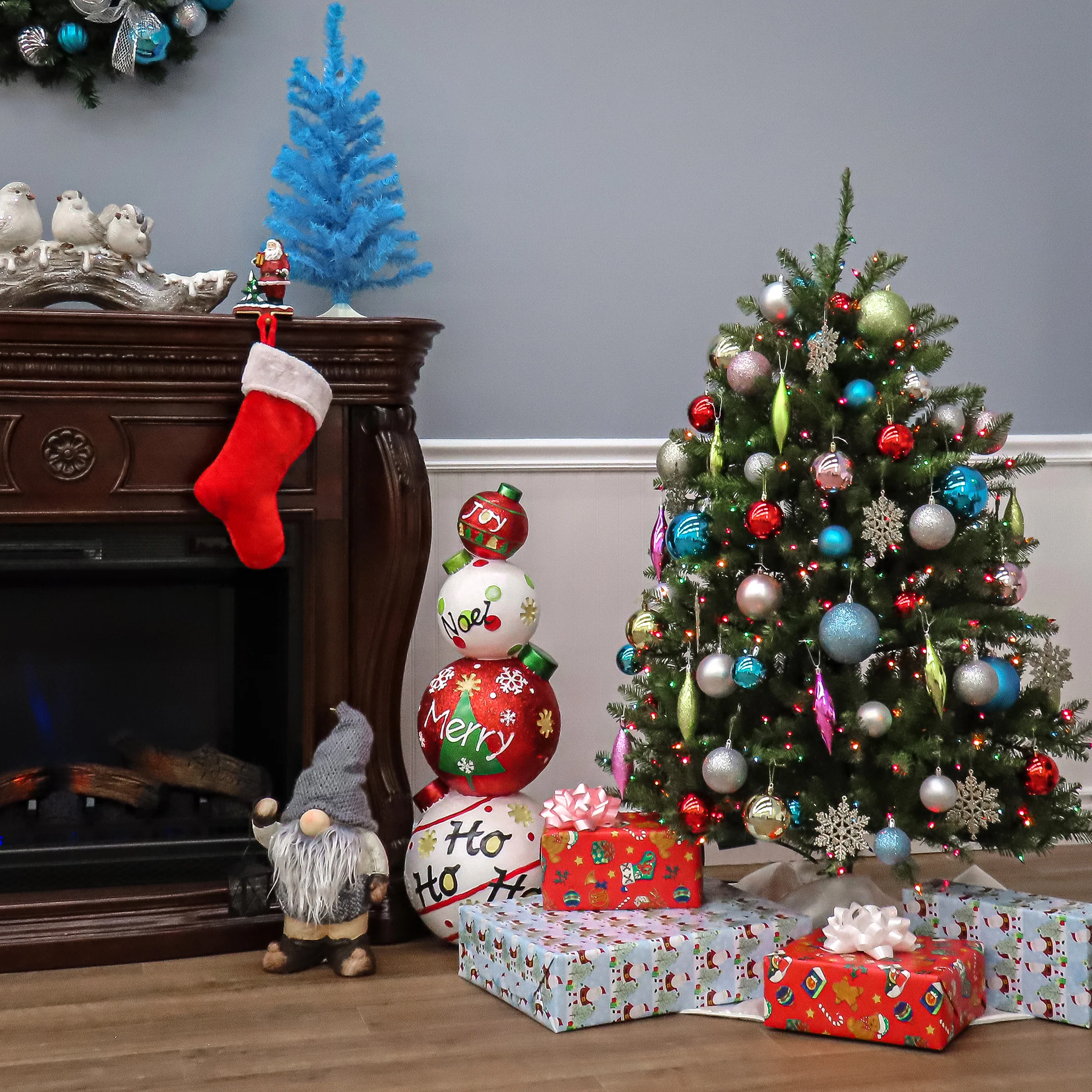 4.5 ft. Pre-Lit Dunhill Fir Tree with Multicolor Lights, Plug-In - Image 9