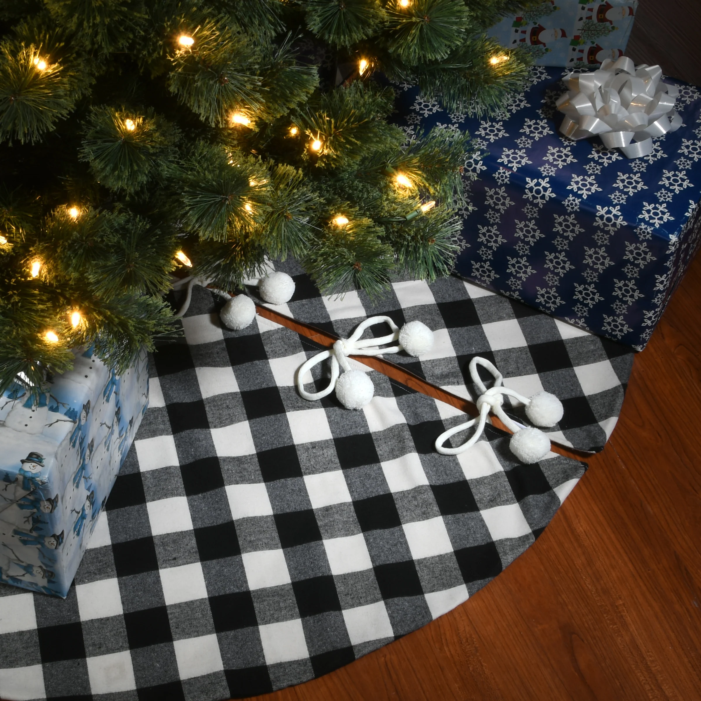 48 in. General Store Collection Plaid Tree Skirt - Image 2