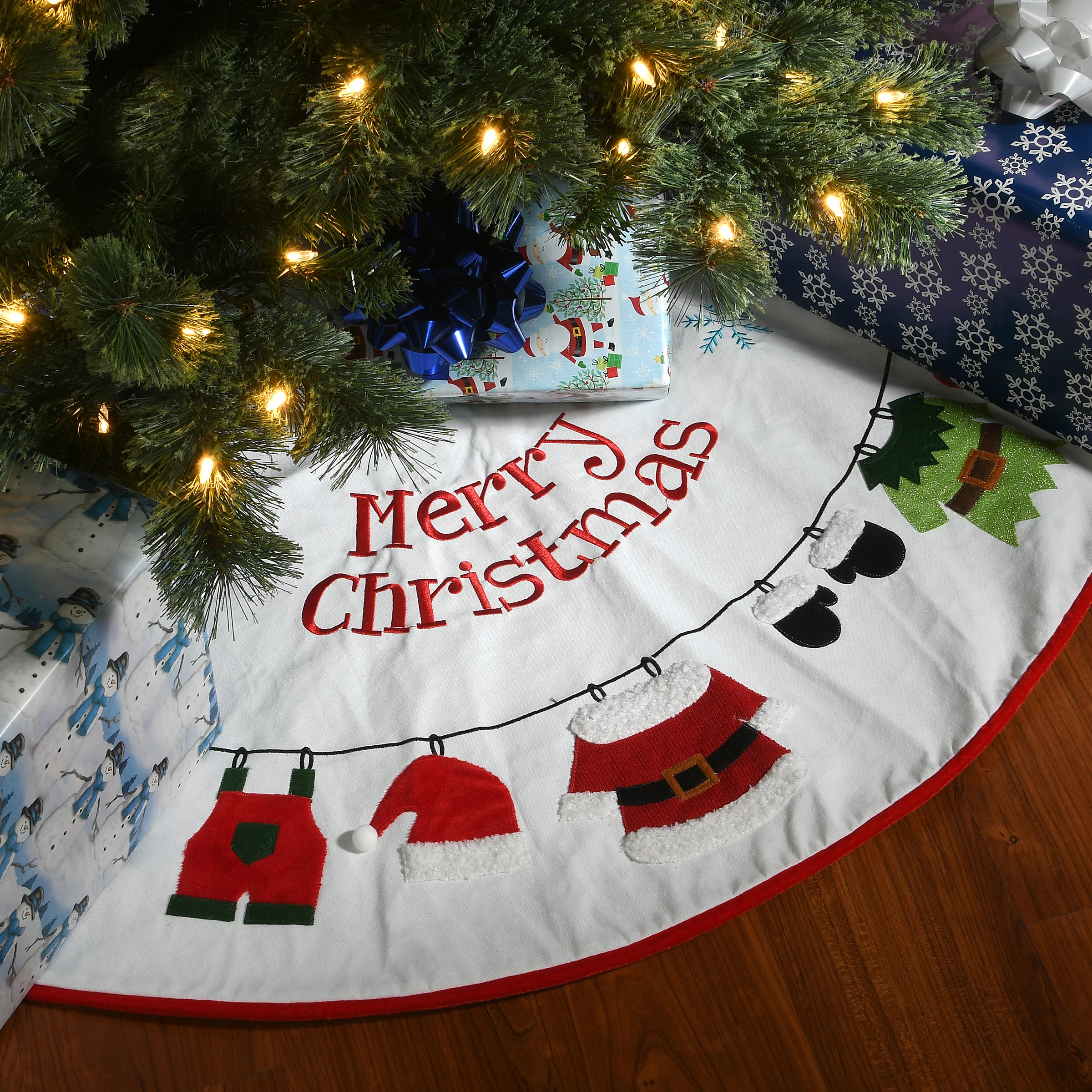 48 in. White “Merry Christmas in. Tree Skirt - Image 2