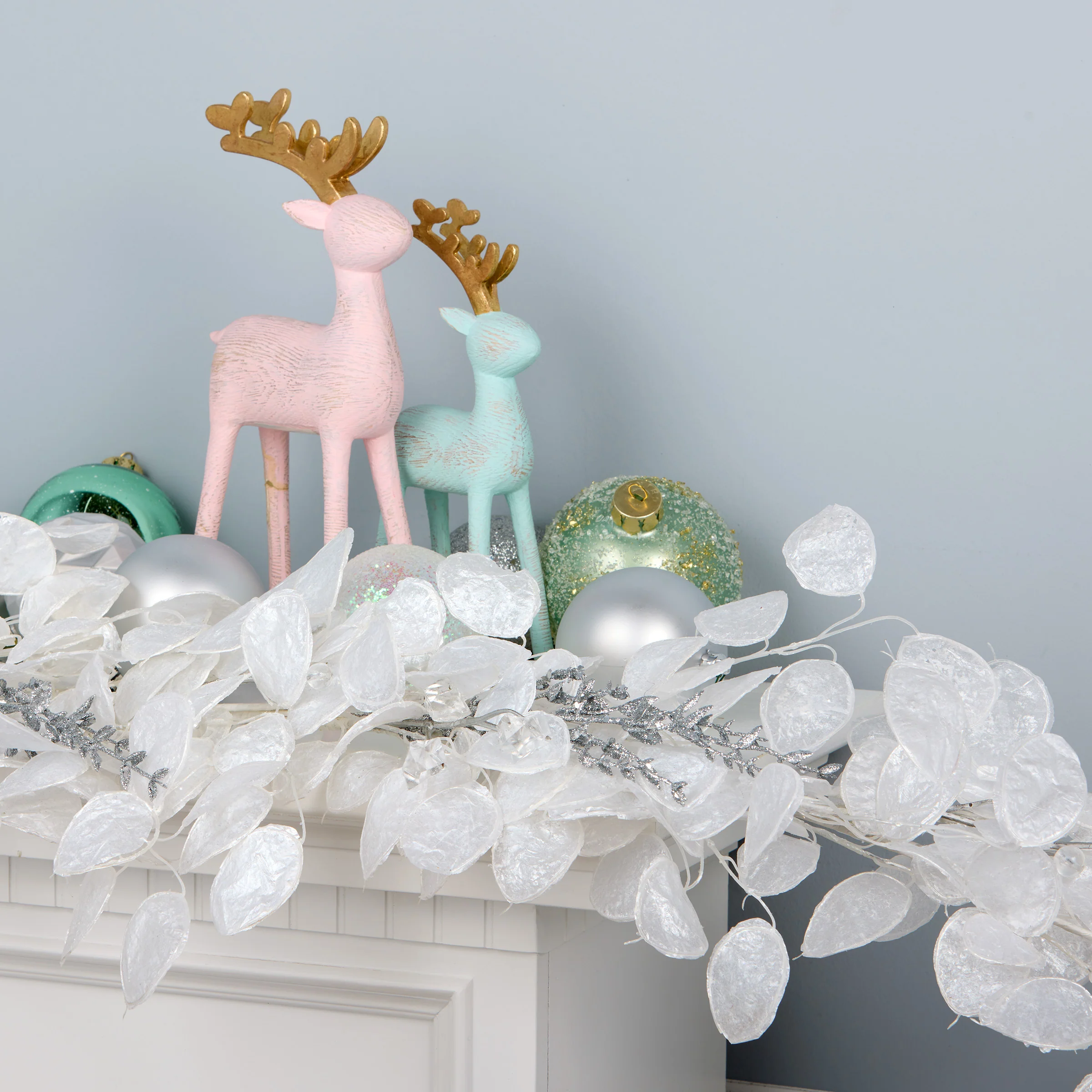 4 ft. Winter Frost White Garland - Image 6