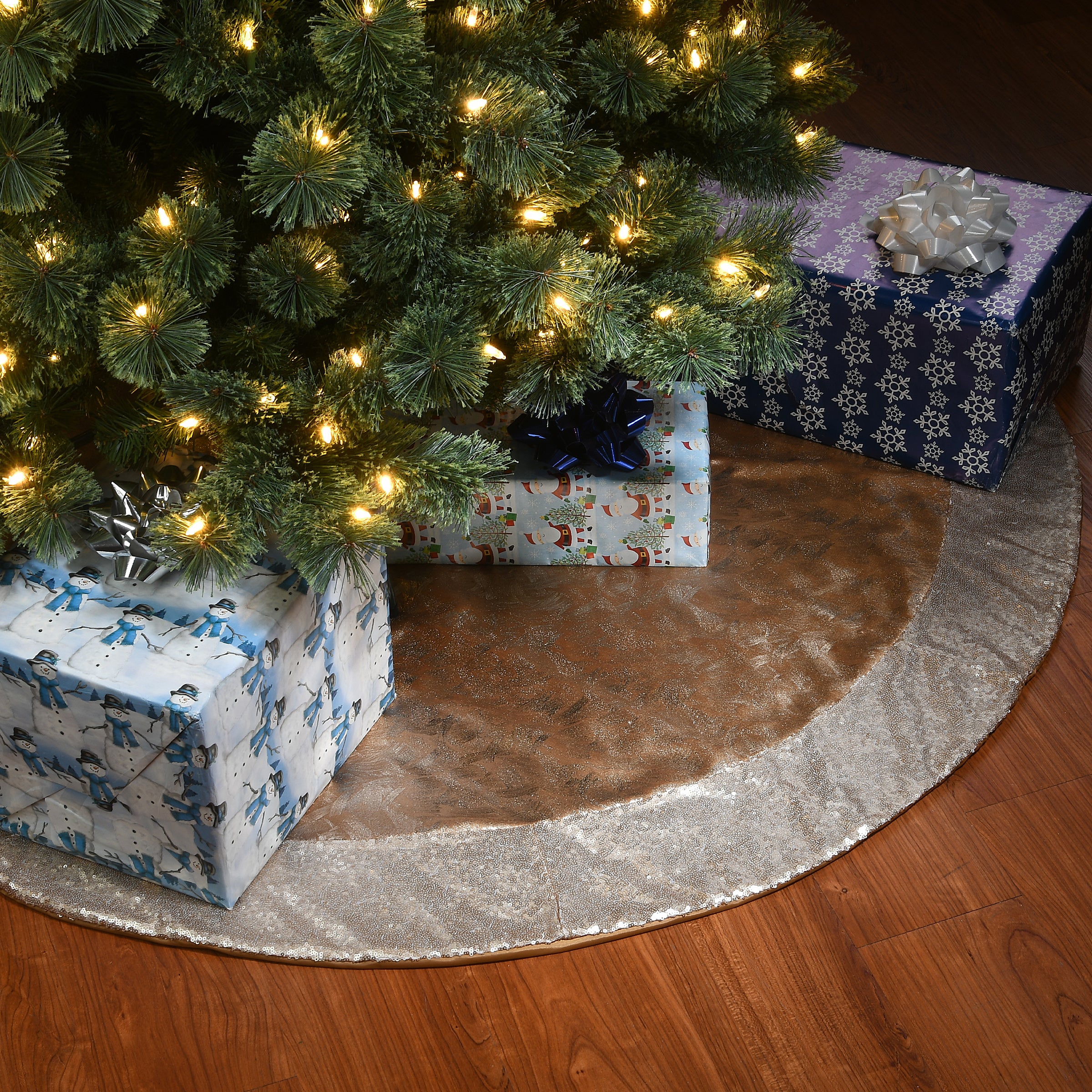 52 in. Yuletide Glam Collection Metallic Gold Tree Skirt - Image 2