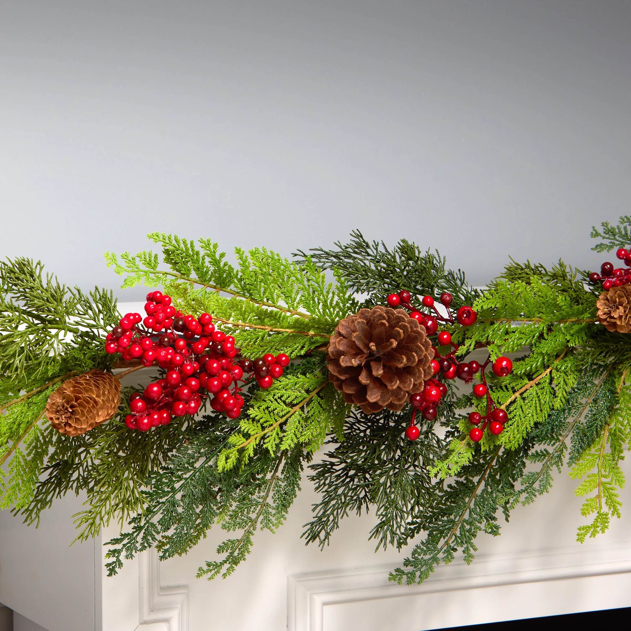 5 ft. Christmas Joy Garland - Image 6