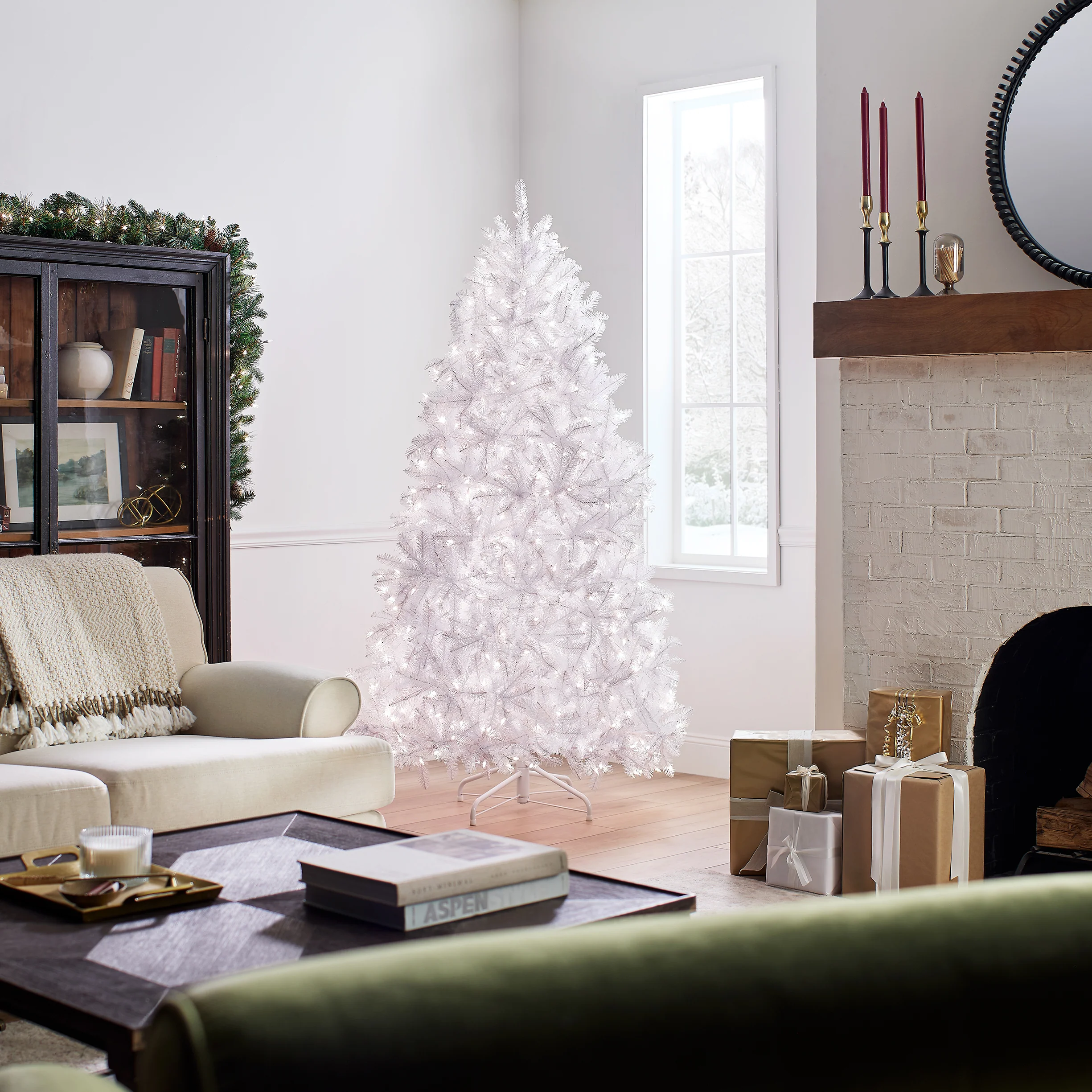 6.5 ft. Pre-Lit Dunhill Fir White Tree with Clear Lights, Plug-In - Image 7