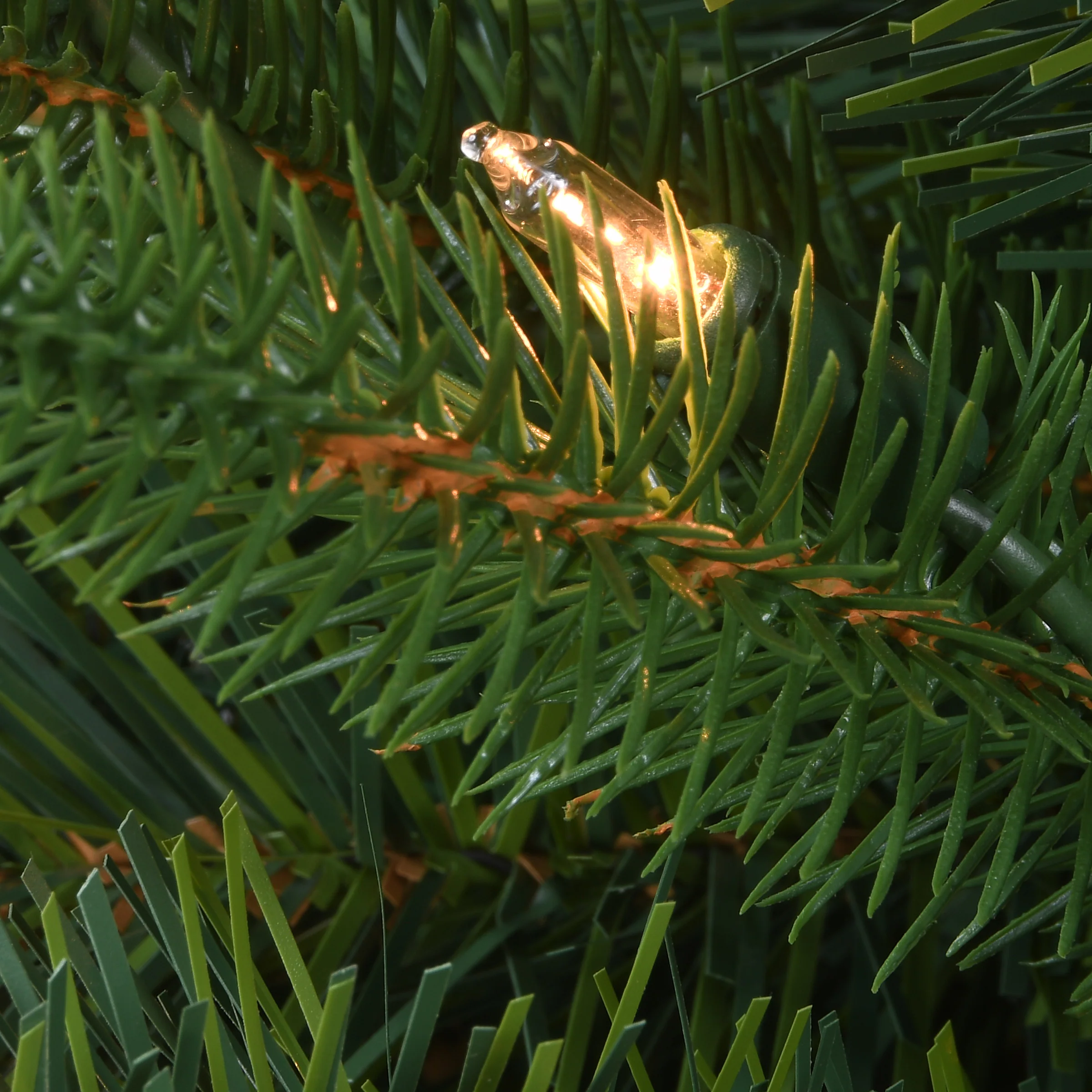 6.5 ft. Pre-Lit Mixed Pine Tree with Clear Lights - Image 6