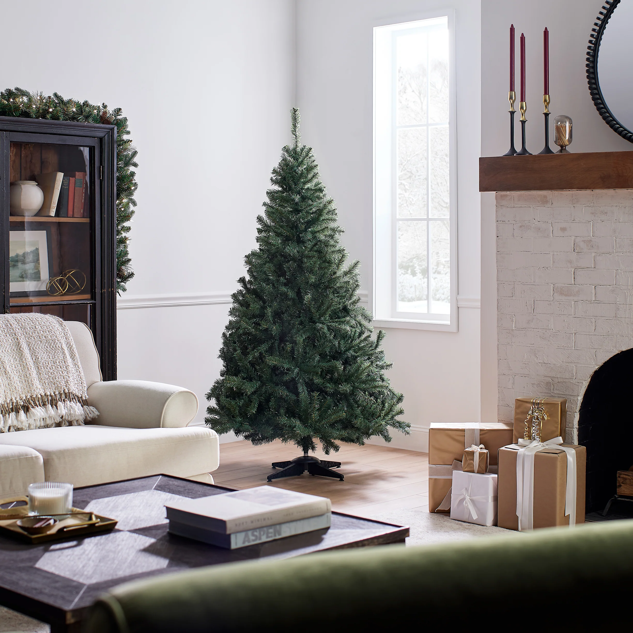 6 ft. Kincaid Spruce Tree - Image 8