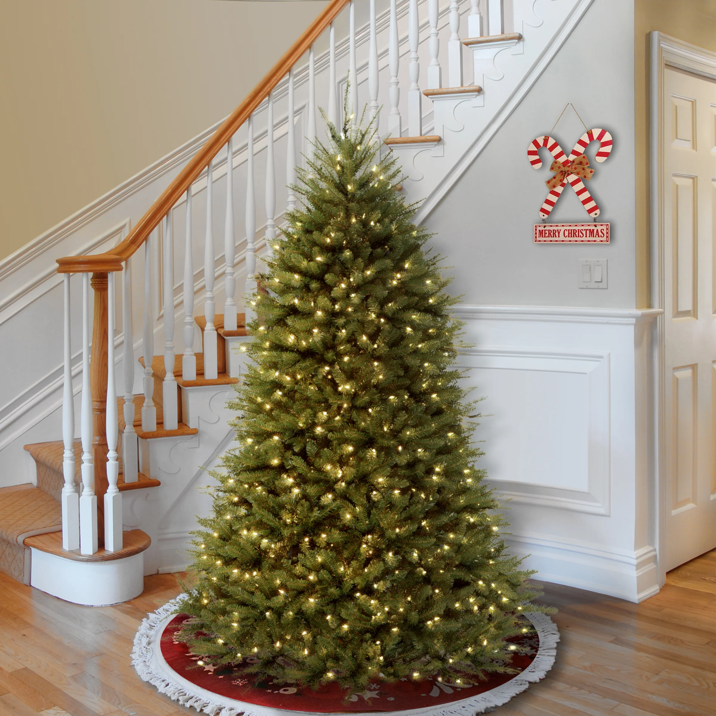 6 ft. Pre-Lit Dunhill Fir Tree with Clear Lights, Plug-In - Image 7