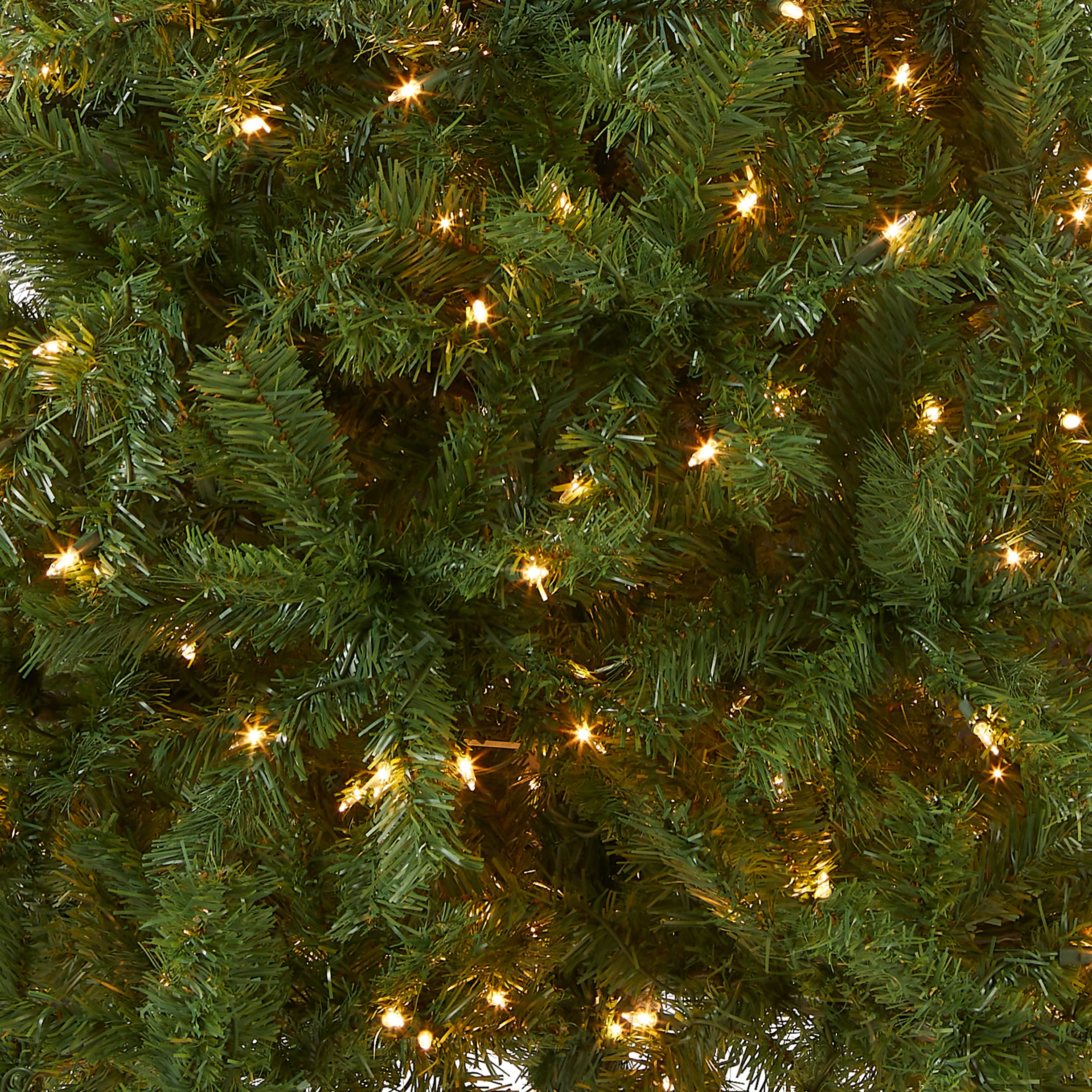 6 ft. Pre-Lit Kincaid Spruce Tree with Clear Lights, Plug-In - Image 3