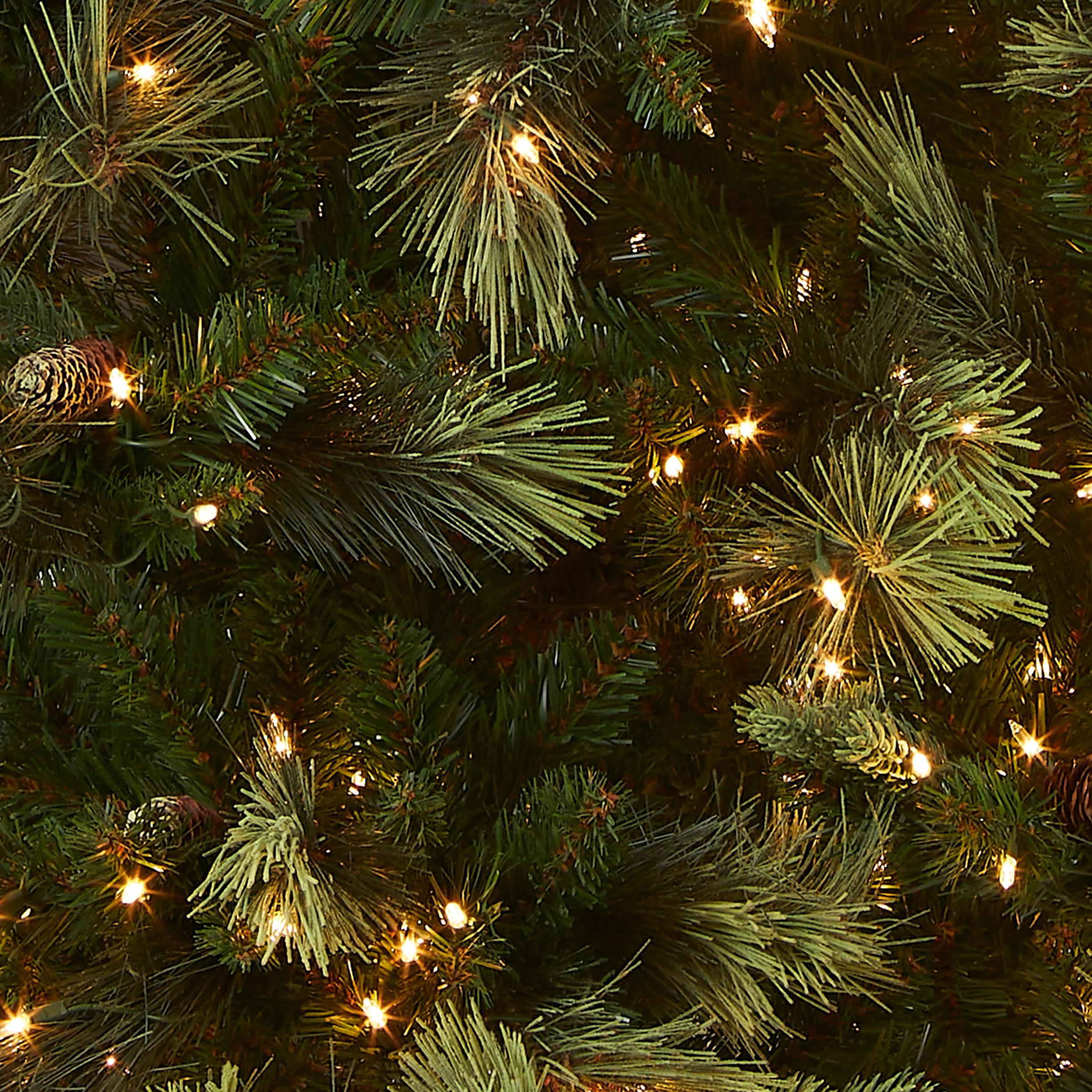 7.5 ft. Pre-Lit Carolina Pine Tree with 1000 Clear Lights, Plug-In - Image 3