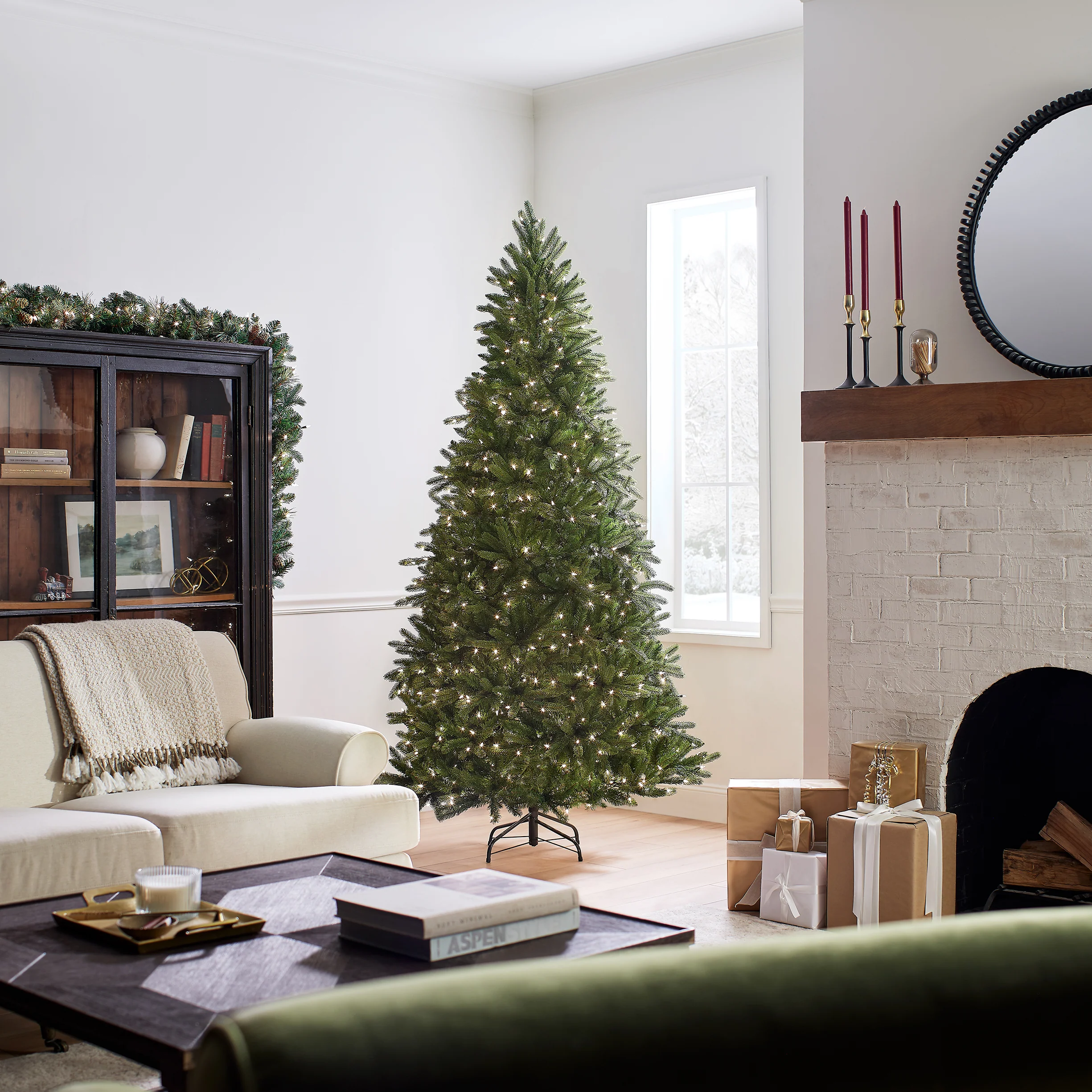 7.5 ft. Pre-Lit Grande Fir Medium Tree with Clear Lights, Plug-In - Image 7