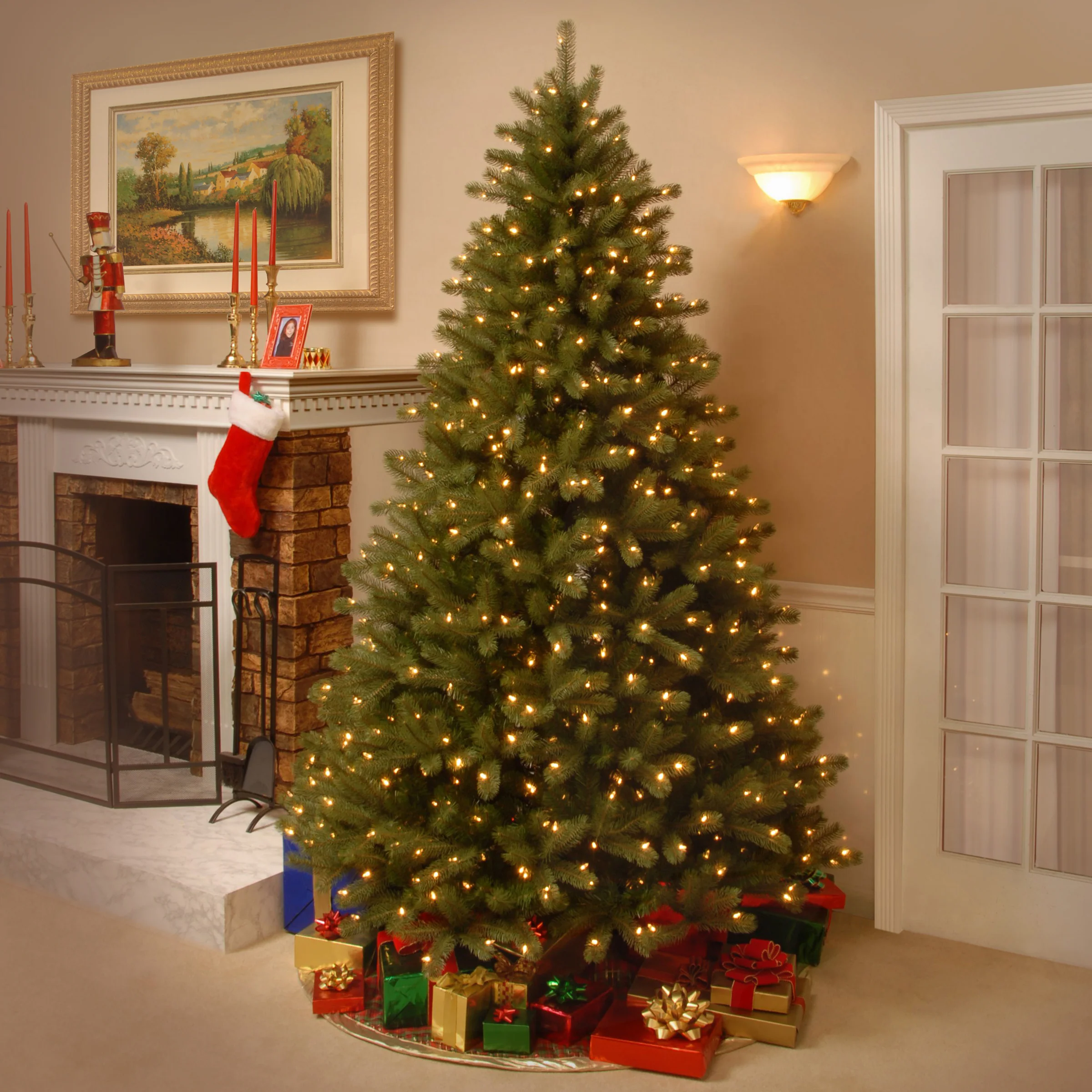 7.5 ft. Pre-Lit Lakewood Spruce Tree with Dual Color LED Lights - Image 2
