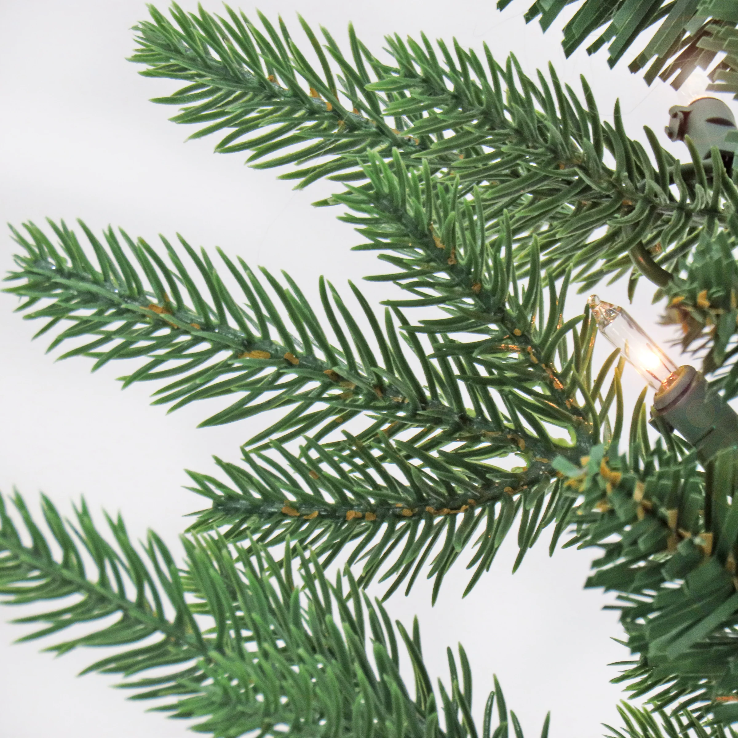 7.5 ft. Pre-Lit Merryweather Fir Feel Real Tree with Clear Lights, Plug-In - Image 3