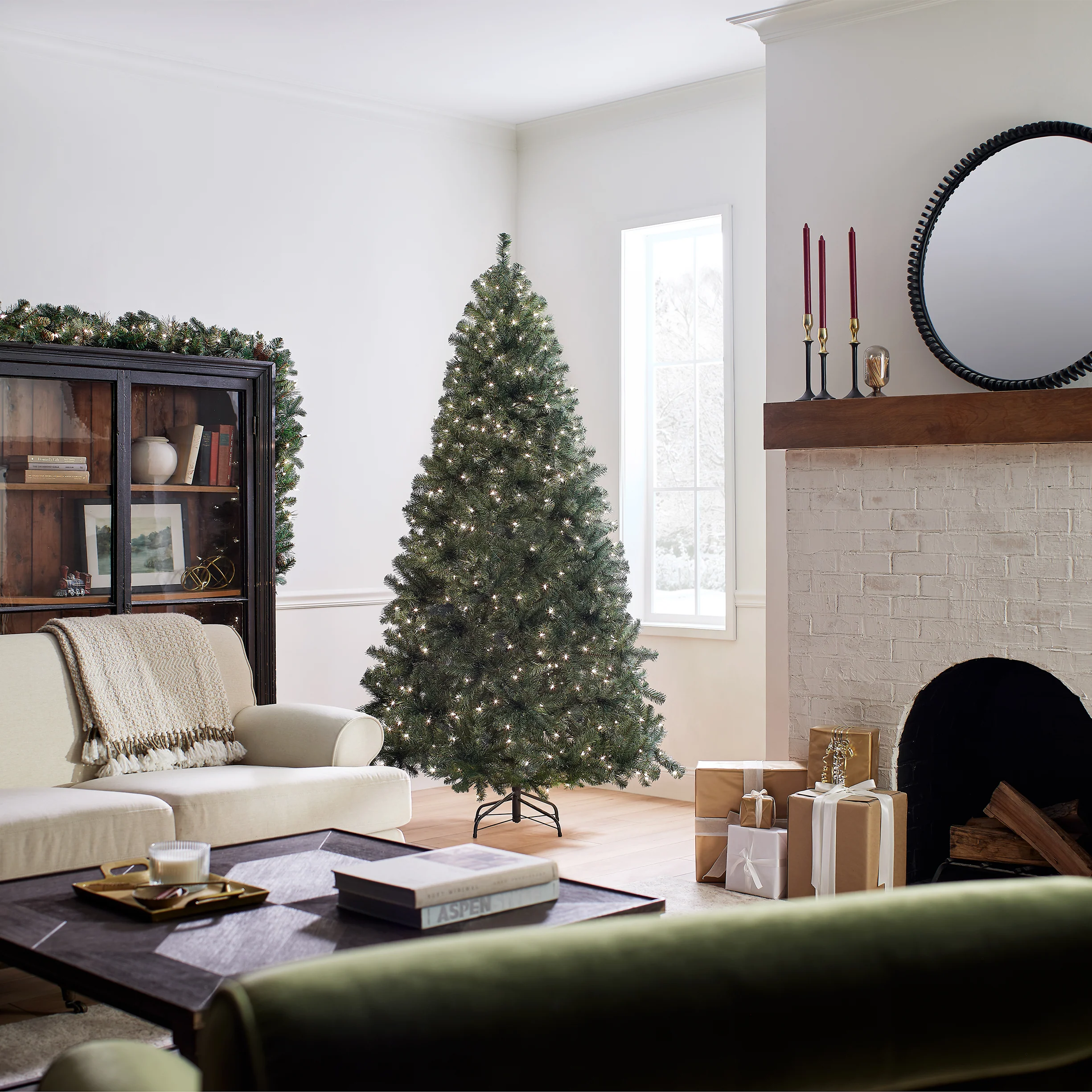 7.5 ft. Pre-Lit North Valley Spruce Blue Tree with Clear Lights, Plug-In - Image 7