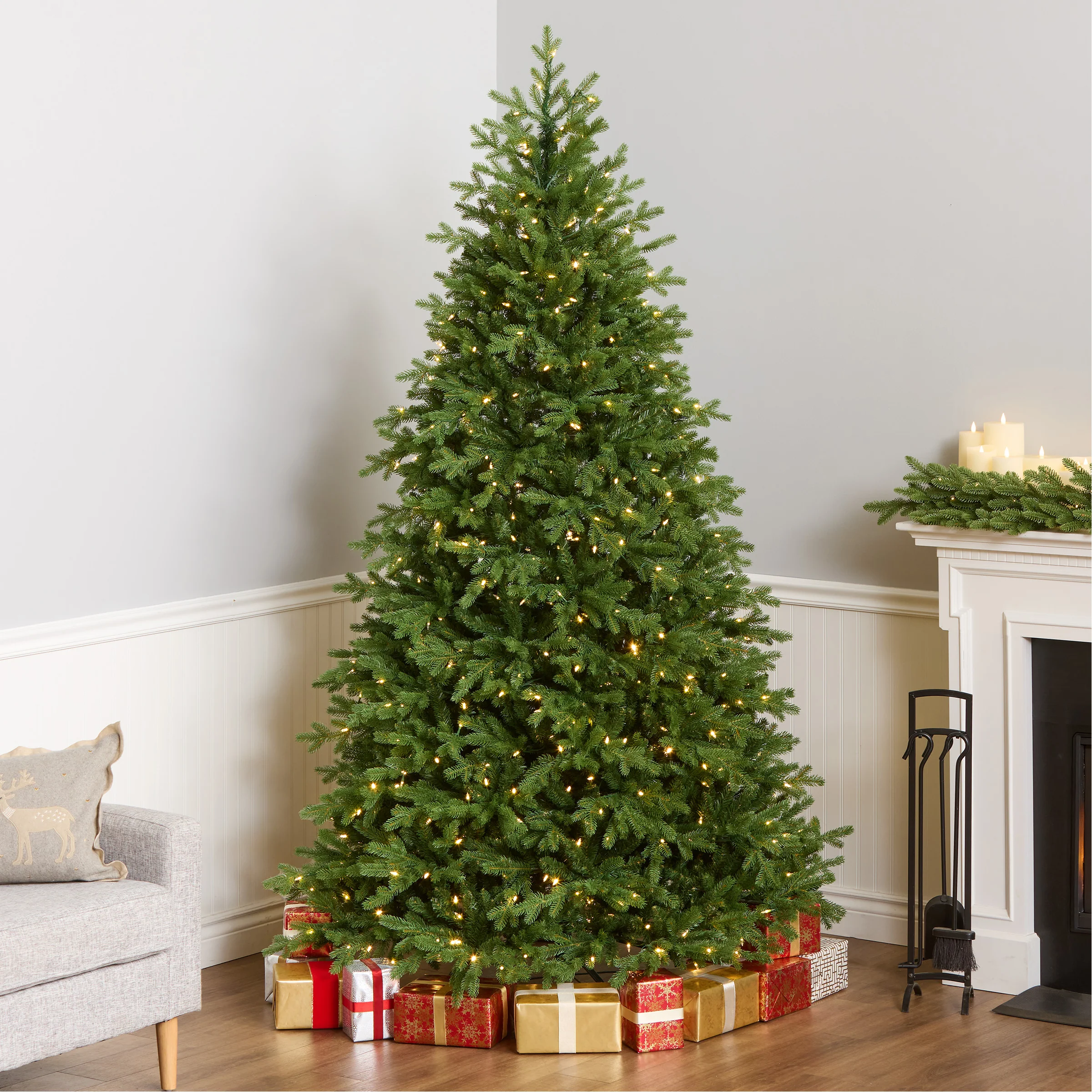 7.5 ft. Pre-Lit Princeton Fraser Fir Tree with PowerConnect and 800 Dual Color LED Lights, Plug-In - Image 8