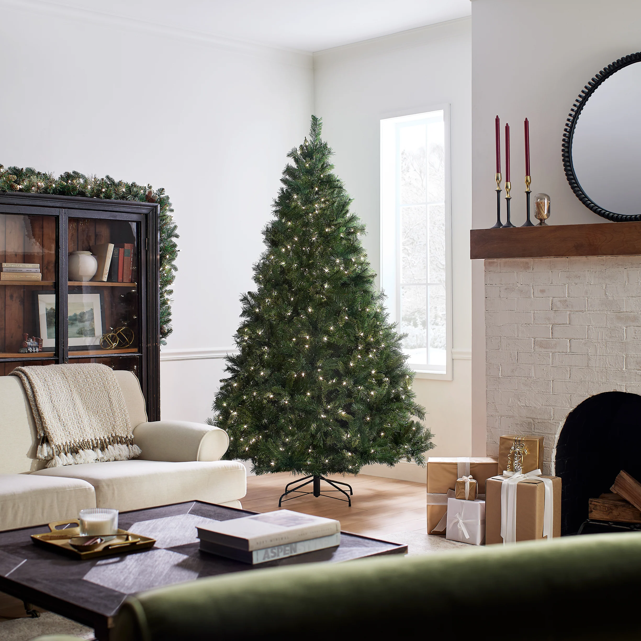 7.5 ft. Pre-Lit Winchester Pine Tree with Clear Lights, Plug-In - Image 7