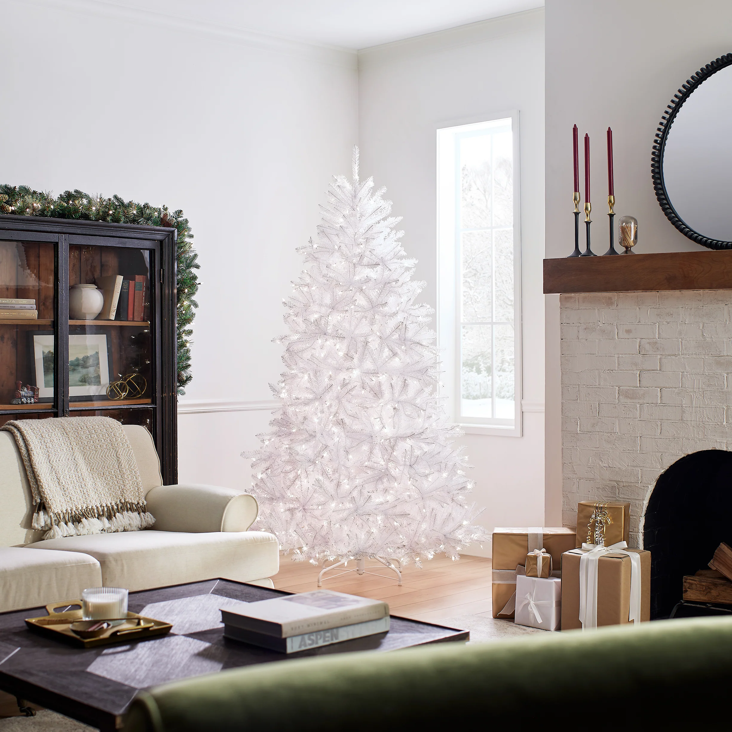7 ft. Pre-Lit Dunhill Fir White Tree with Clear Lights, Plug-In - Image 6