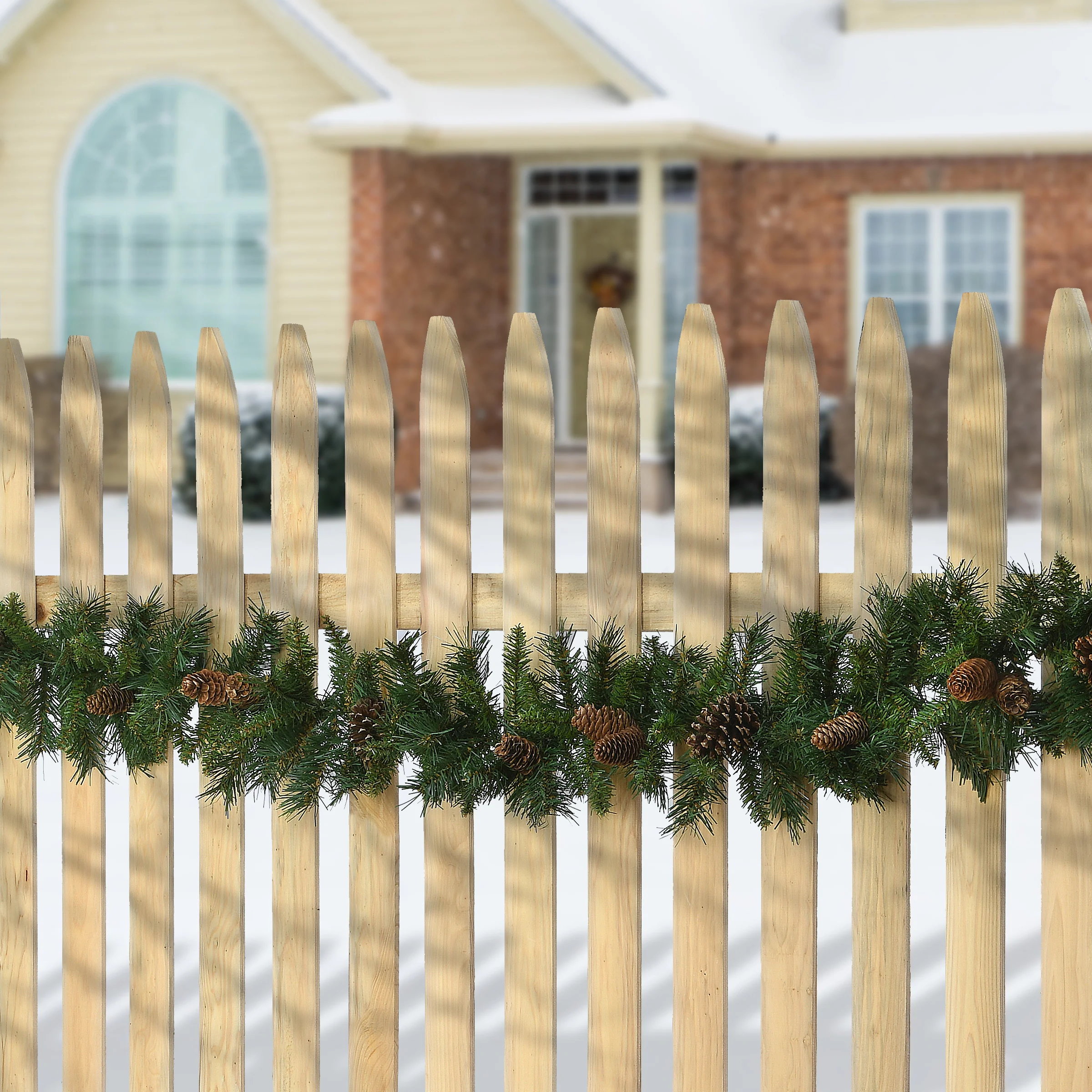 9 ft. Pine Cone Garland - Image 2