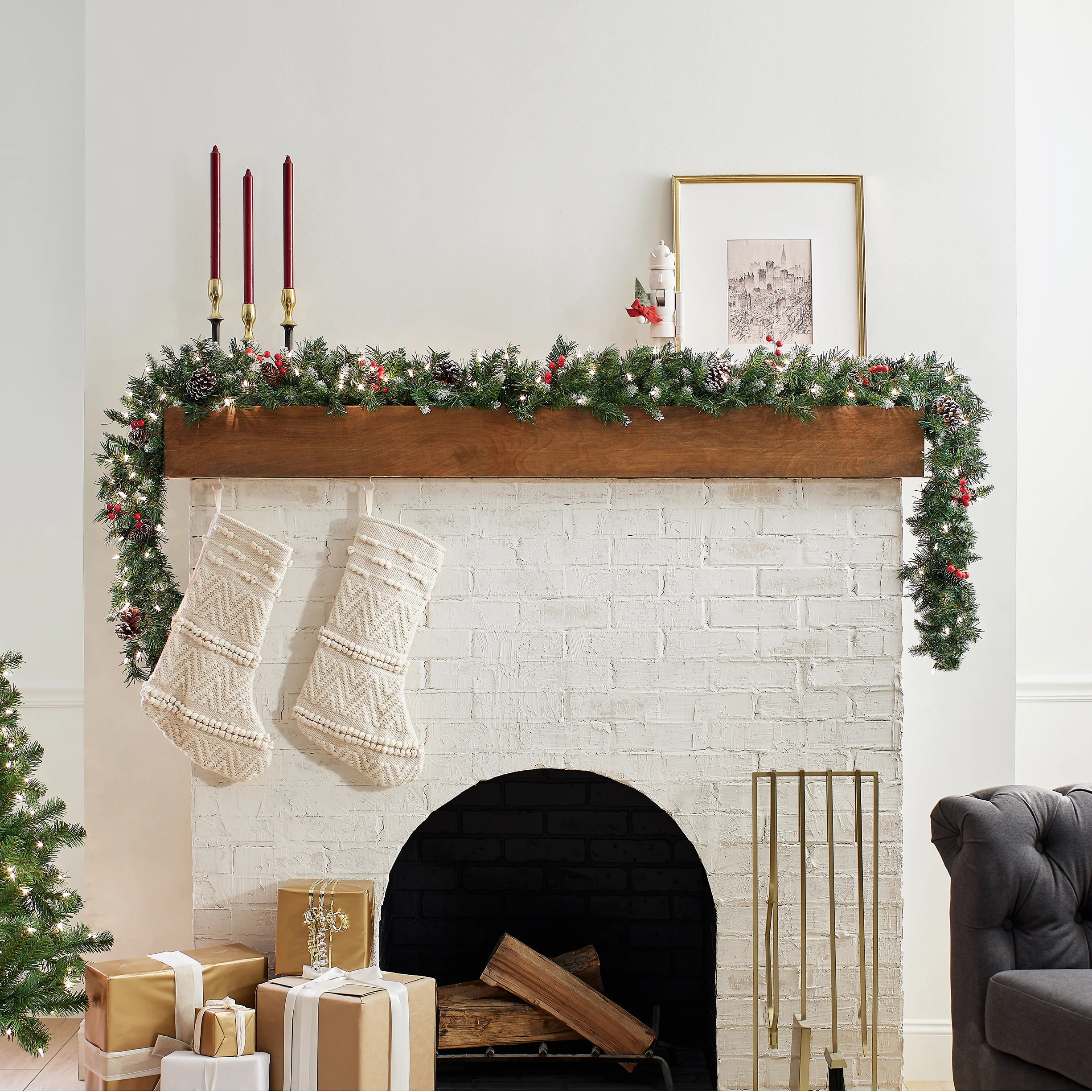 9 ft. Pre-Lit Frosted Berry Garland with Clear Lights, Plug-In - Image 2