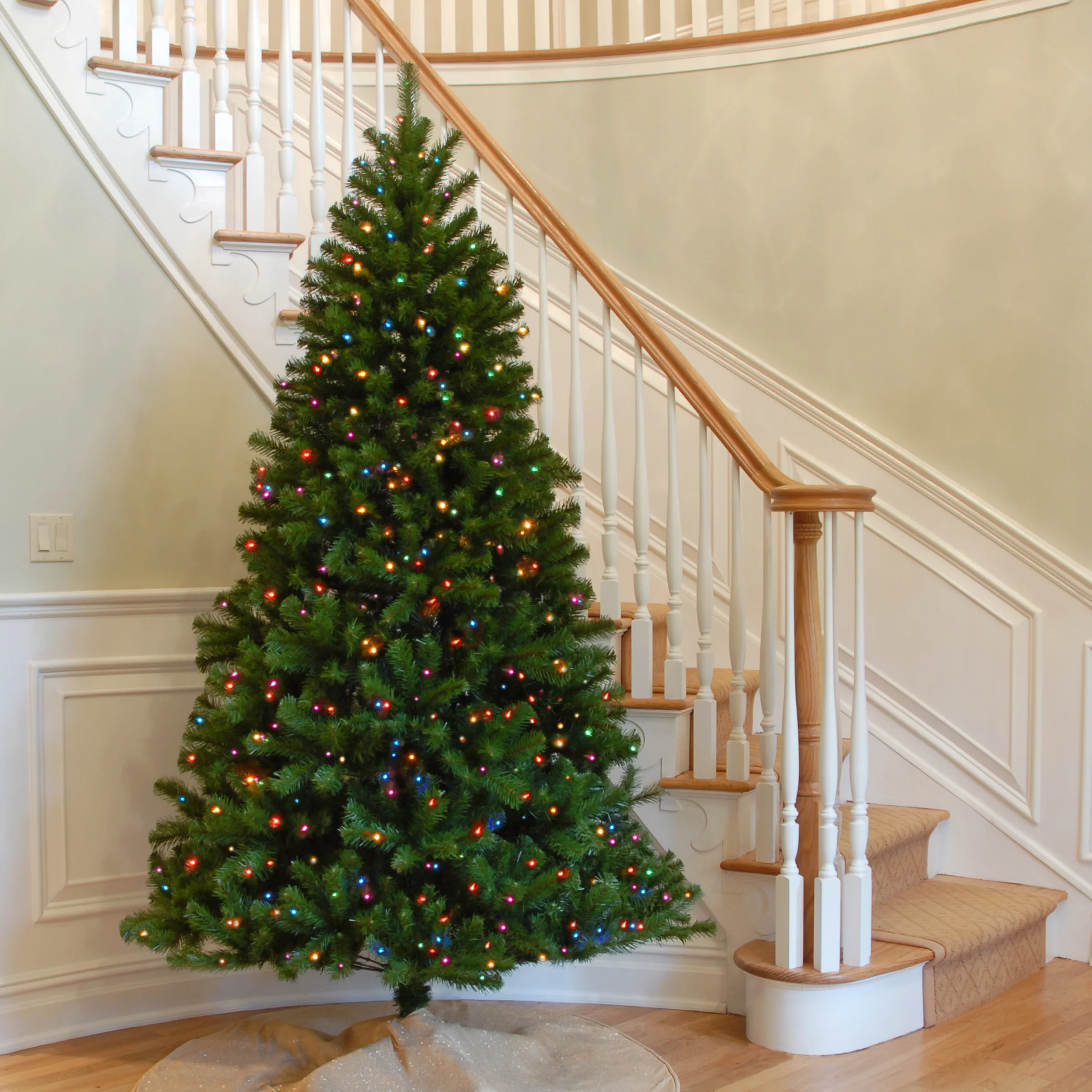 9 ft. Pre-Lit North Valley Spruce Tree with Multicolor Lights - Image 3