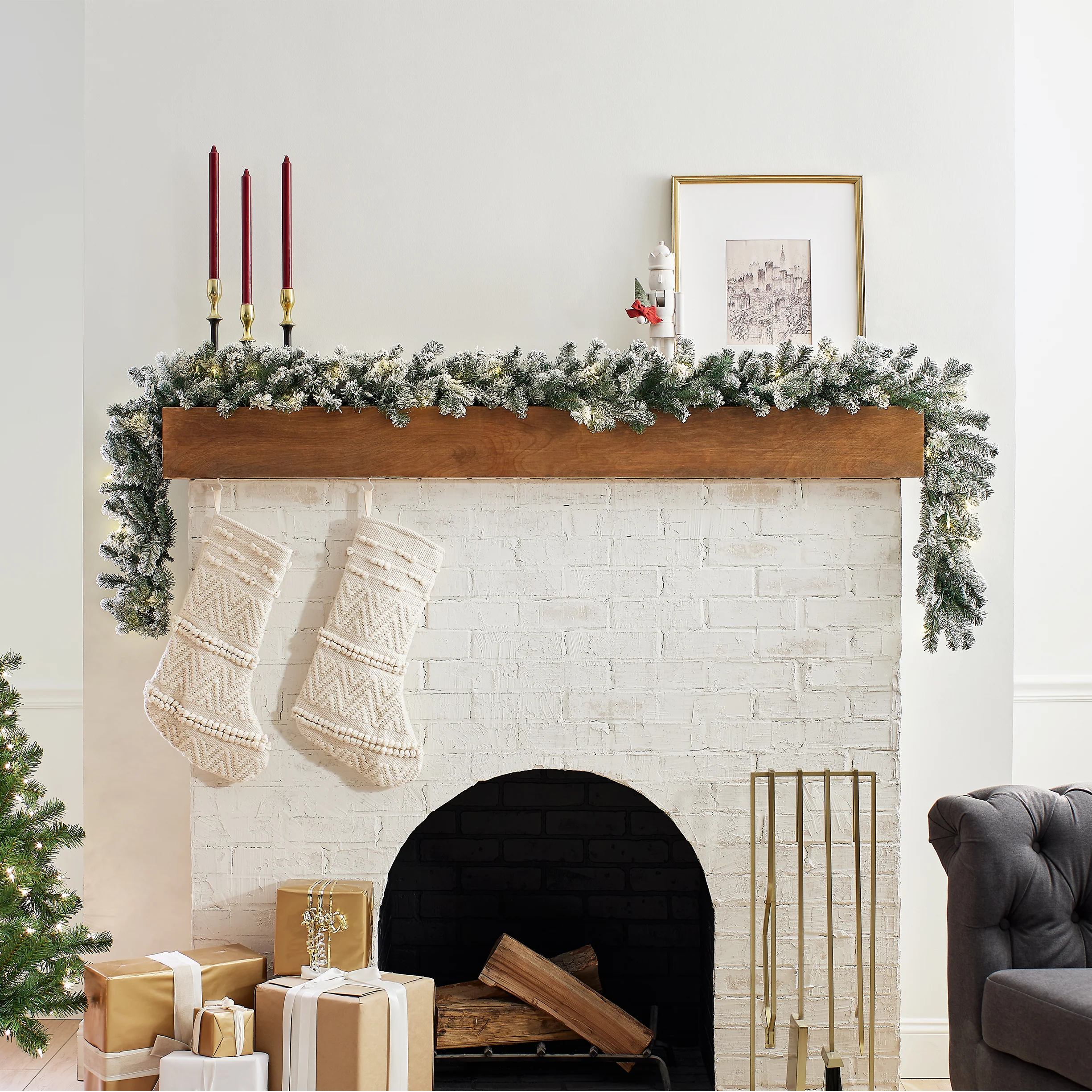 9 ft. Pre-Lit Snowy Camden Garland with Clear Lights, Plug-In - Image 2