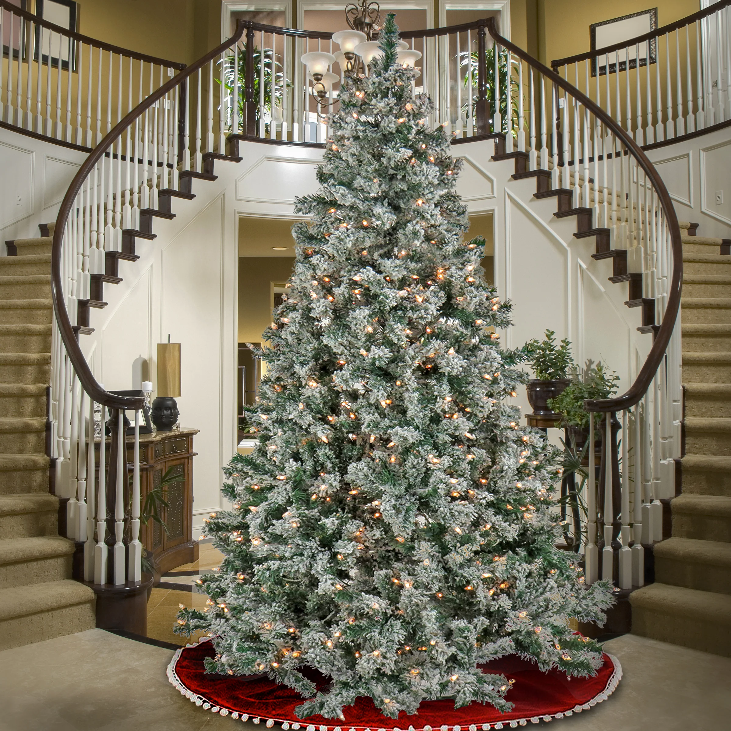 9 ft. Pre-Lit Snowy Crestview Tree with Clear Lights, Plug-In - Image 2