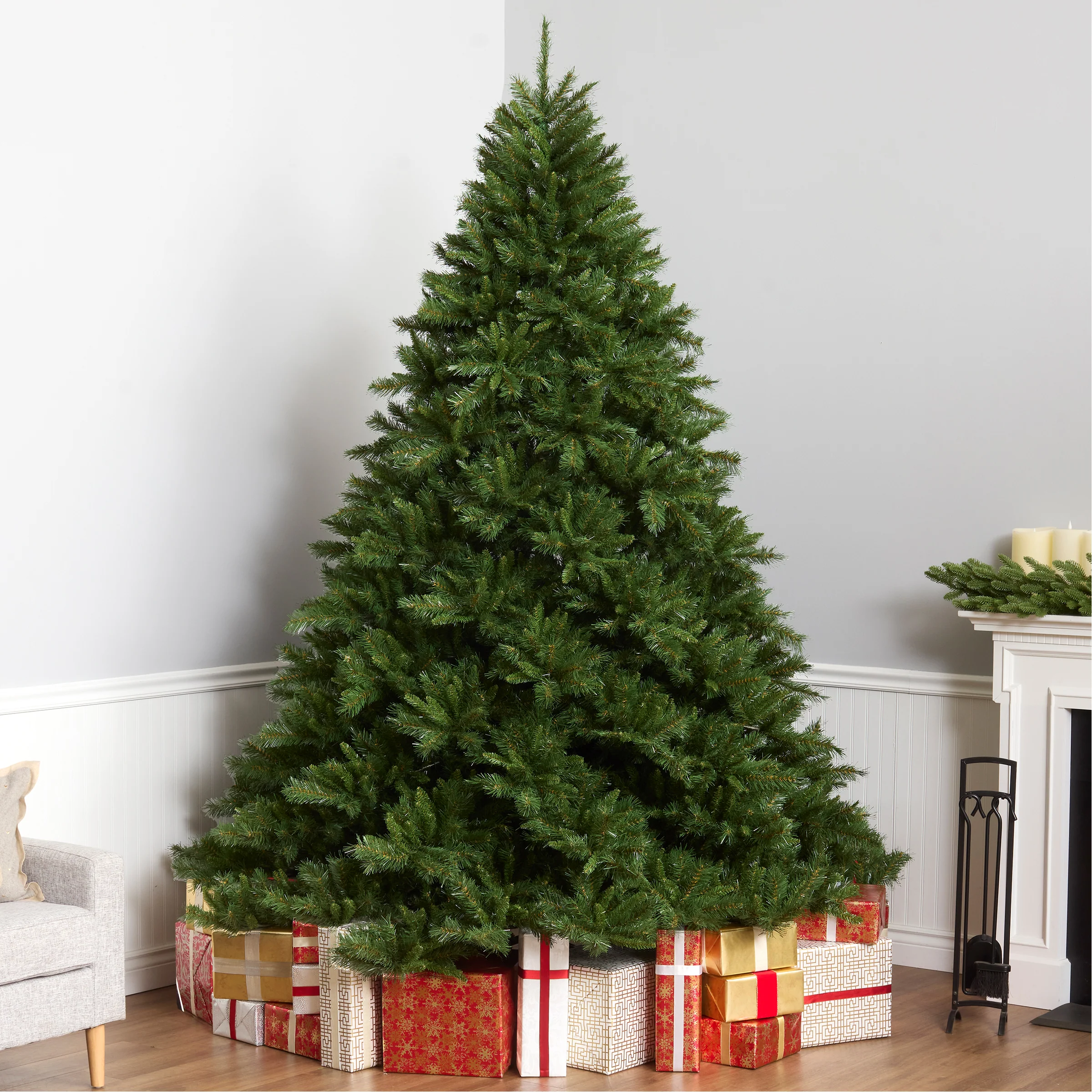 9 ft. Tiffany Fir Deluxe Tree - Image 7