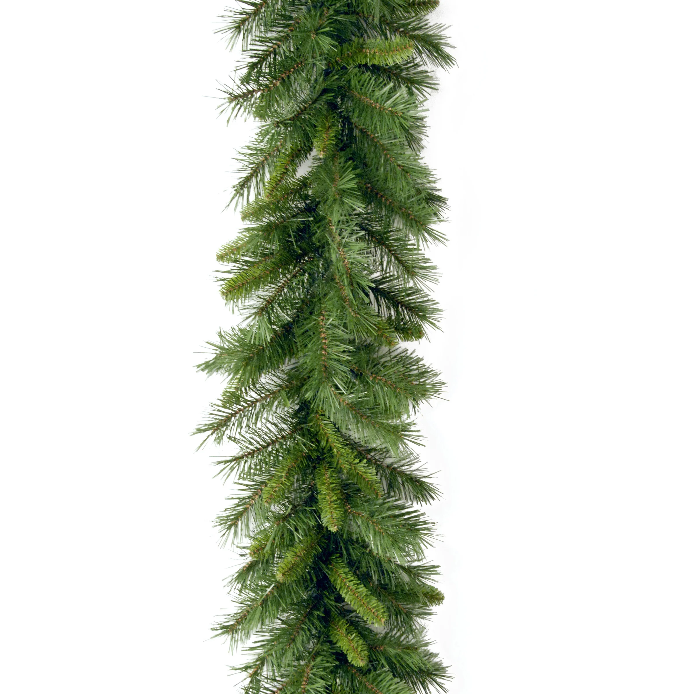 9 ft. Winchester Pine Garland - Image 4