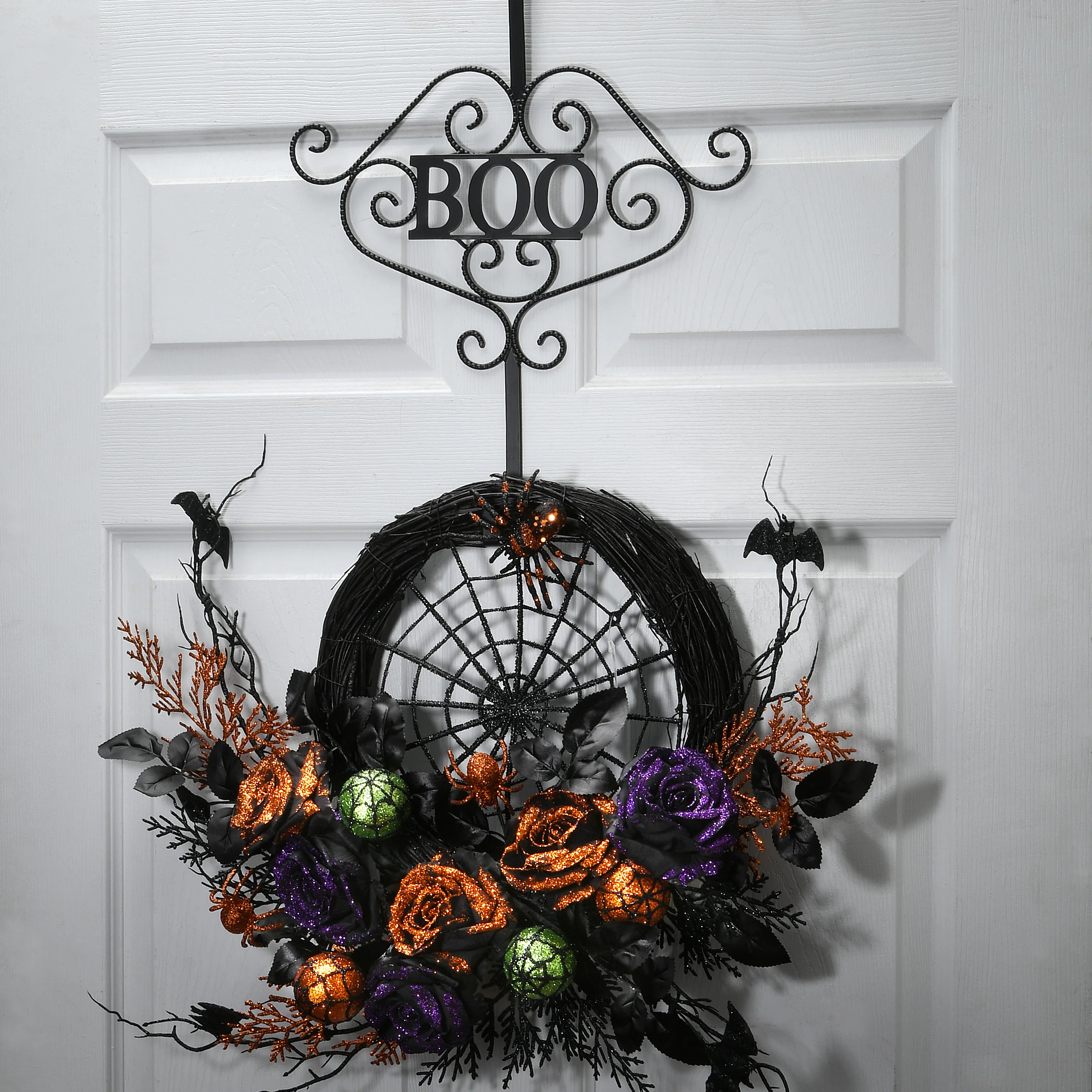 17 in. Halloween Boo Wreath Hange - Image 2
