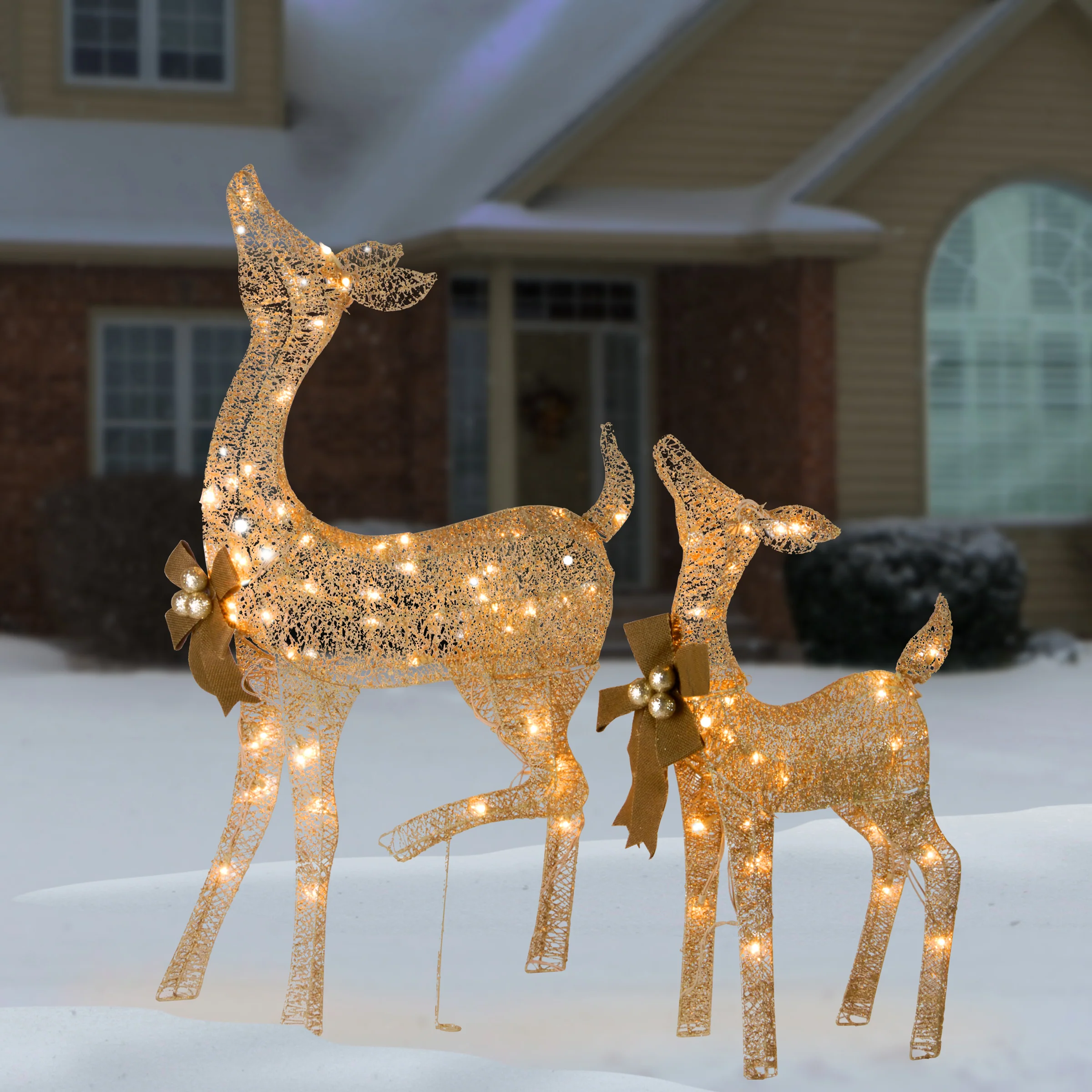 38 in. and 28 in. Pre-Lit Fawn with Doe Decoration, Plug-In - Image 2