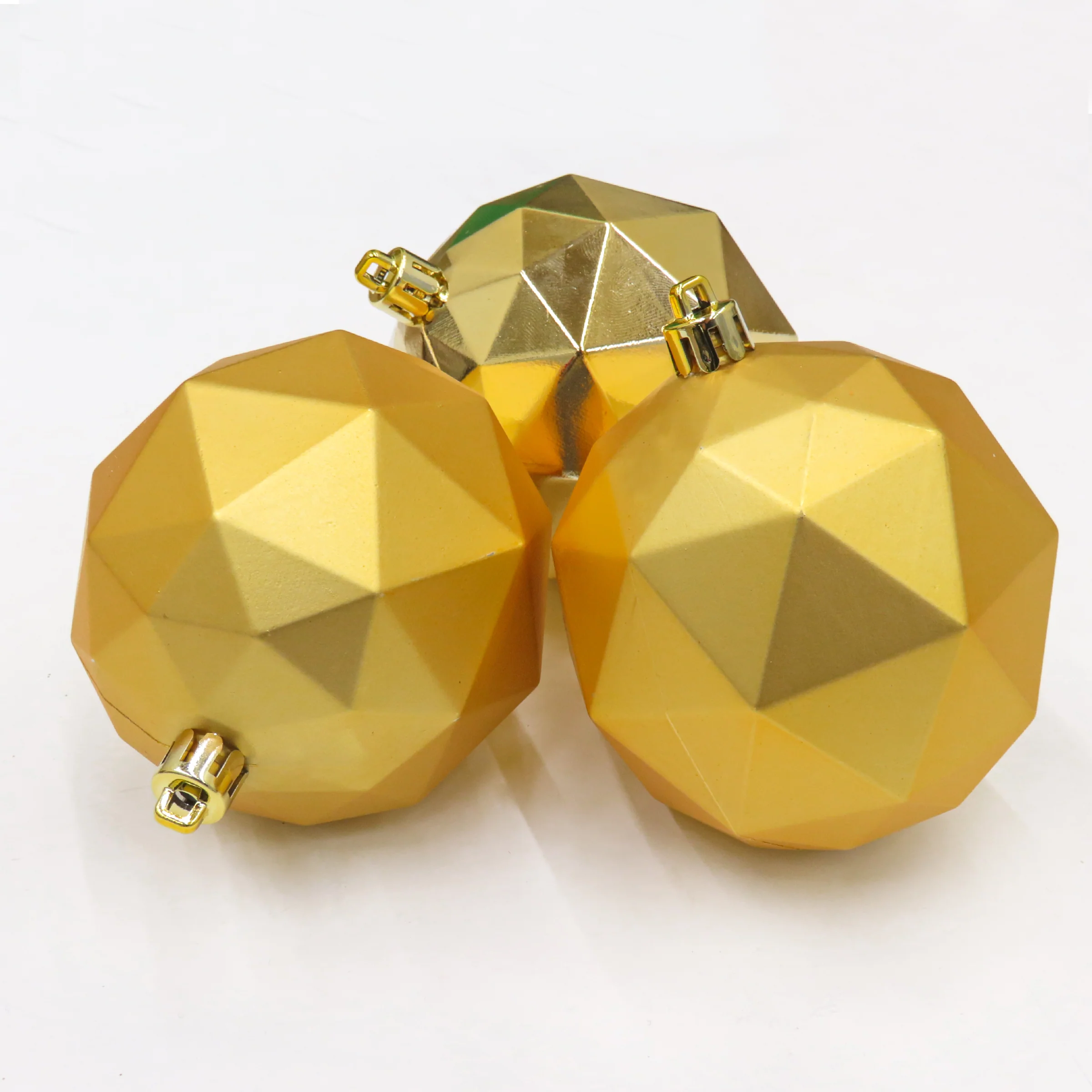 6-Piece Shatterproof Geometric Gold Ornaments - Image 3