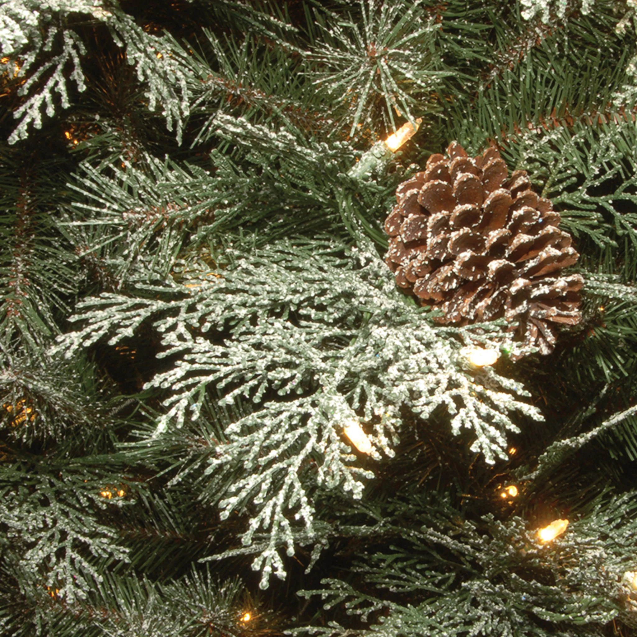 30 in. Pre-Lit Frosted Mountain Spruce Wreath with LED Lights - Image 3