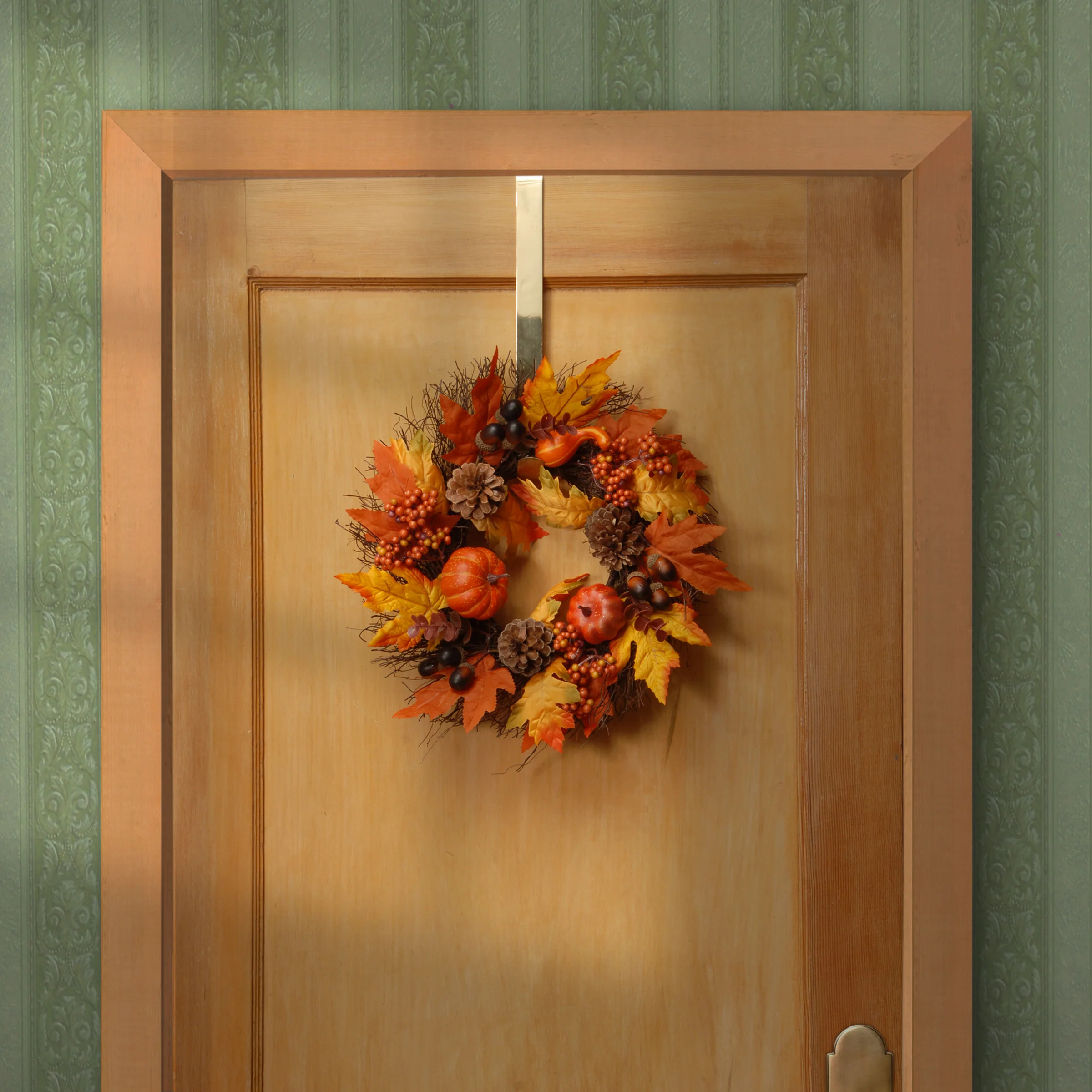 15 in. Pumpkins and Maple Leaves Wreath - Image 2