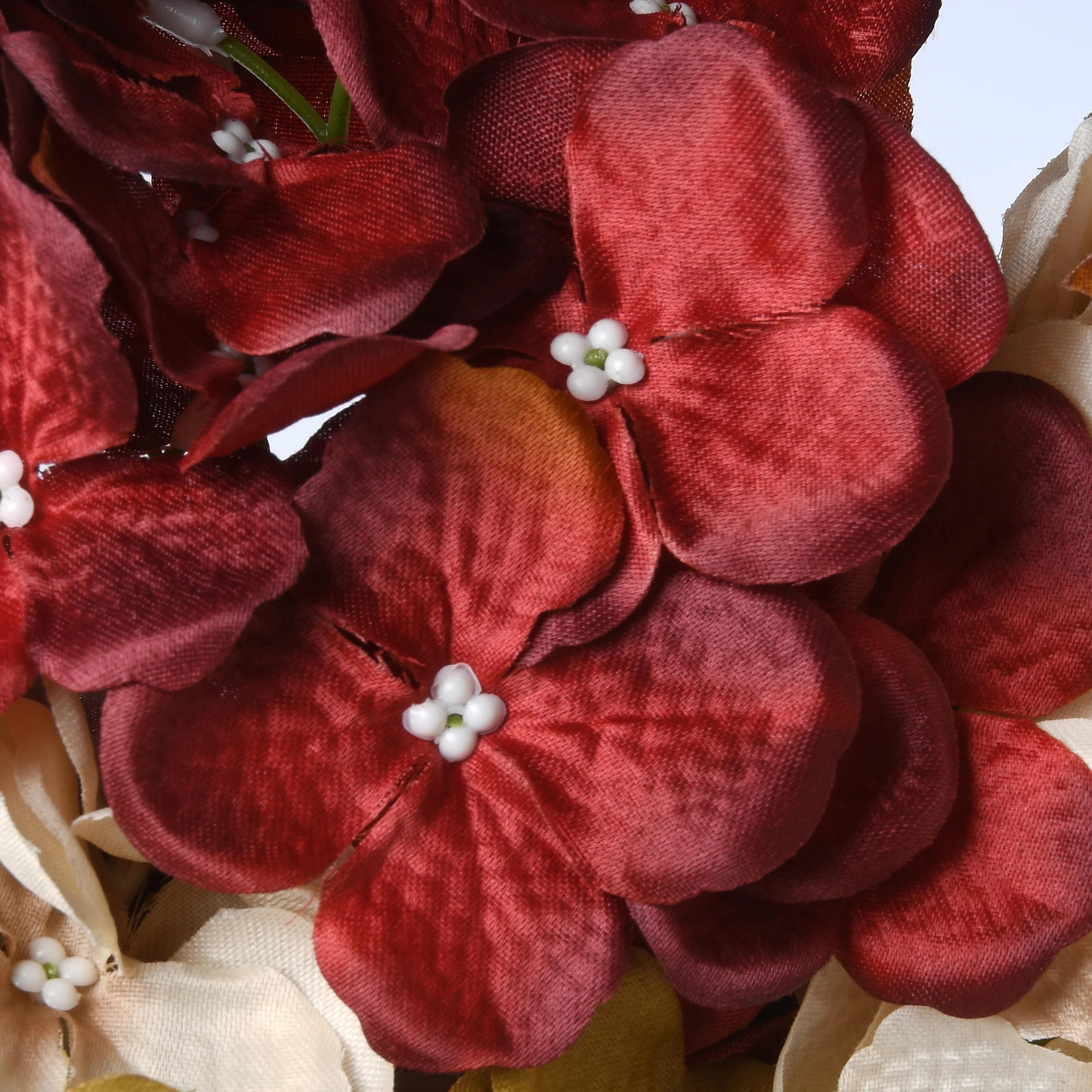Artificial Autumn Wreath, Decorated with Pinecones, Berry Clusters, Hydrangeas, Leafy Branches, Autumn Collection, 24 in - Image 3