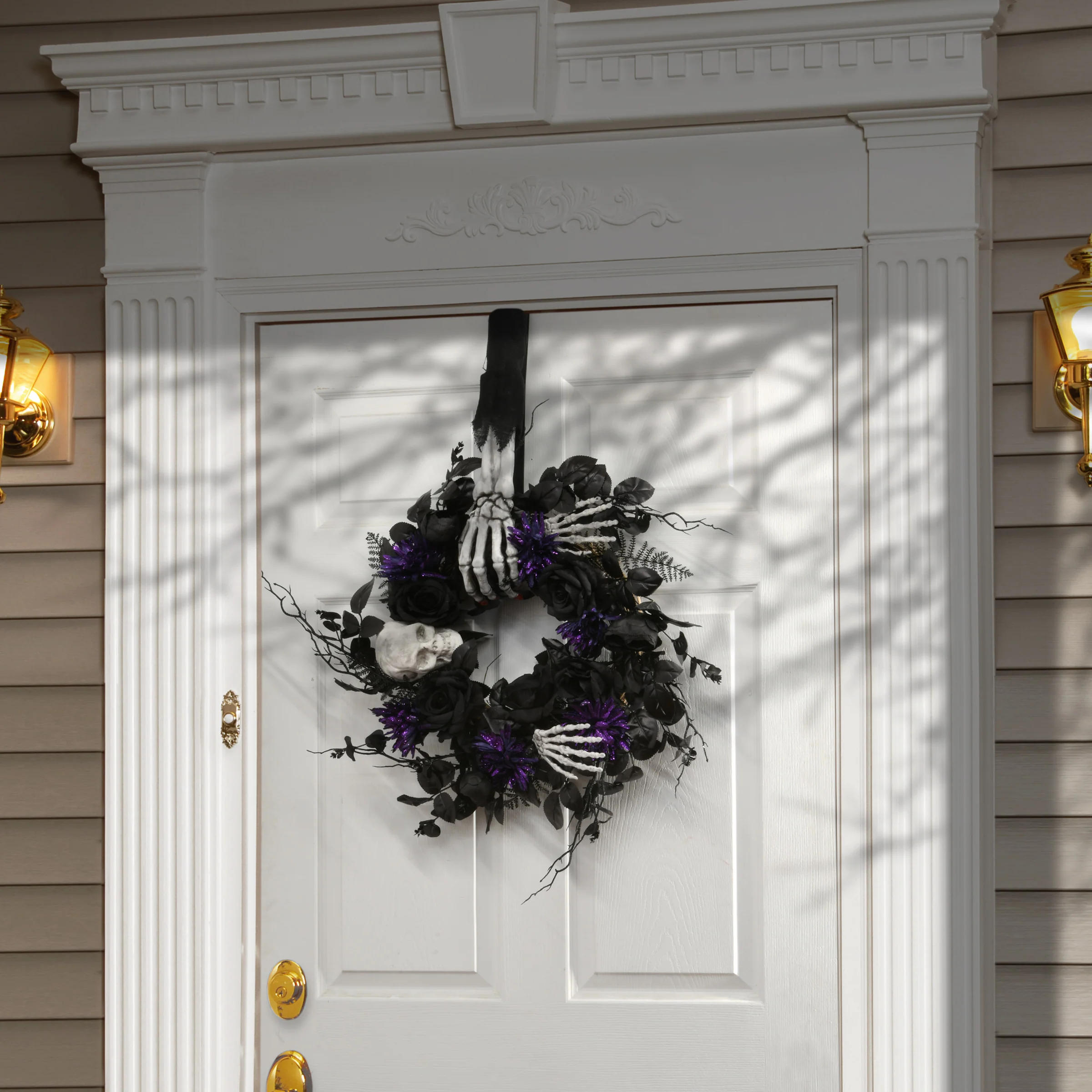 Halloween Skeleton Arm and Hand Wreath Hanger, 18 Inches - Image 2
